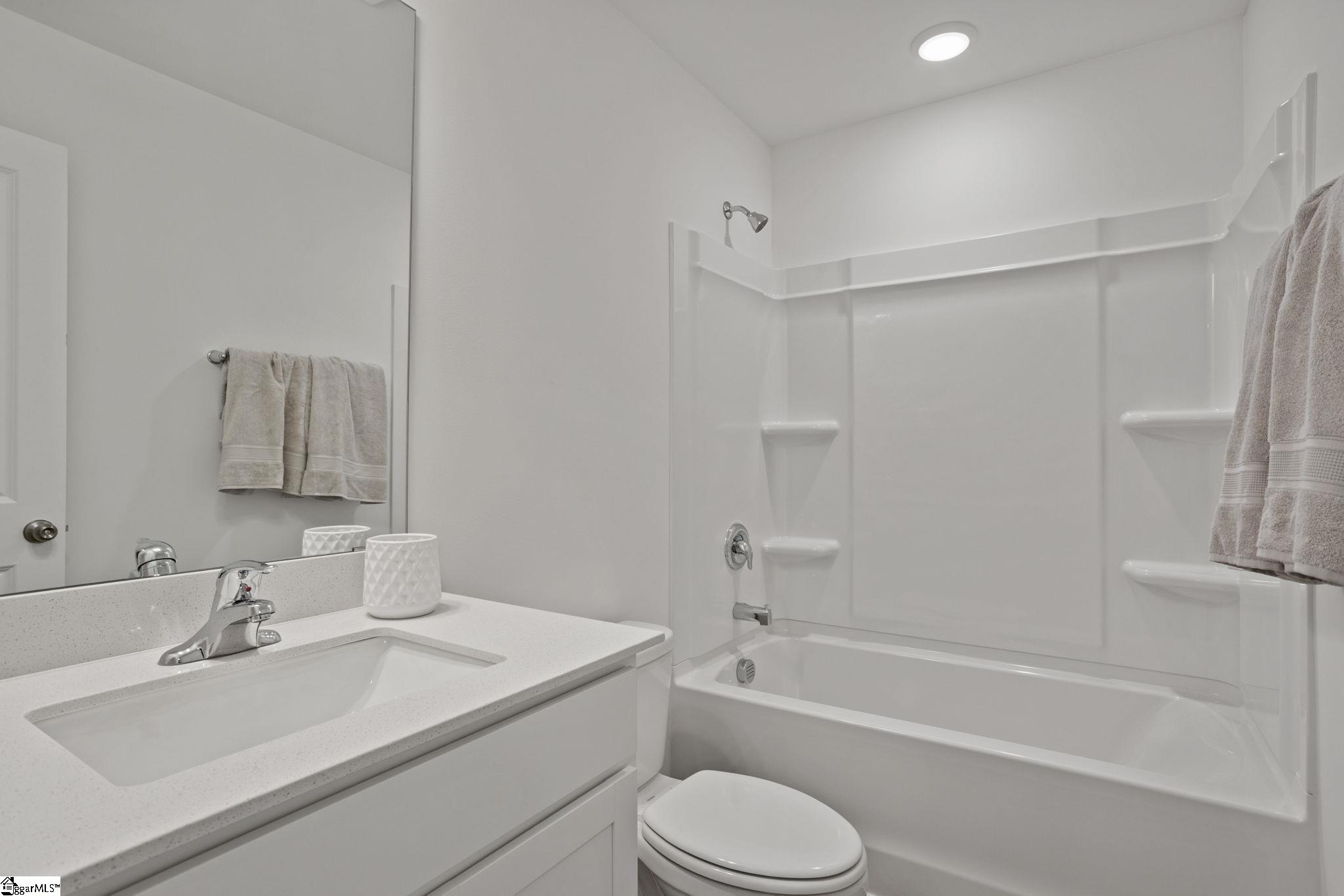206 Spartina Court Spartanburg, SC 29307