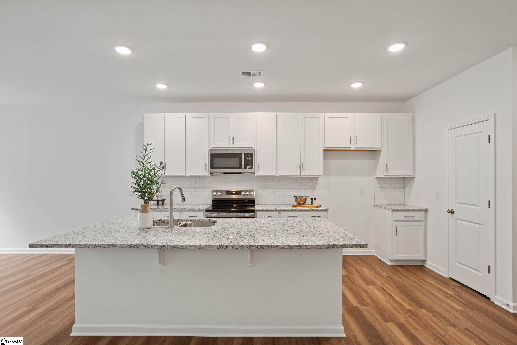 206 Spartina Court Spartanburg, SC 29307