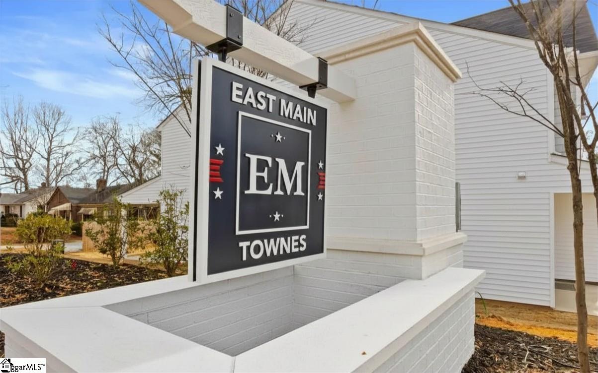 209 Spartina Court Spartanburg, SC 29307