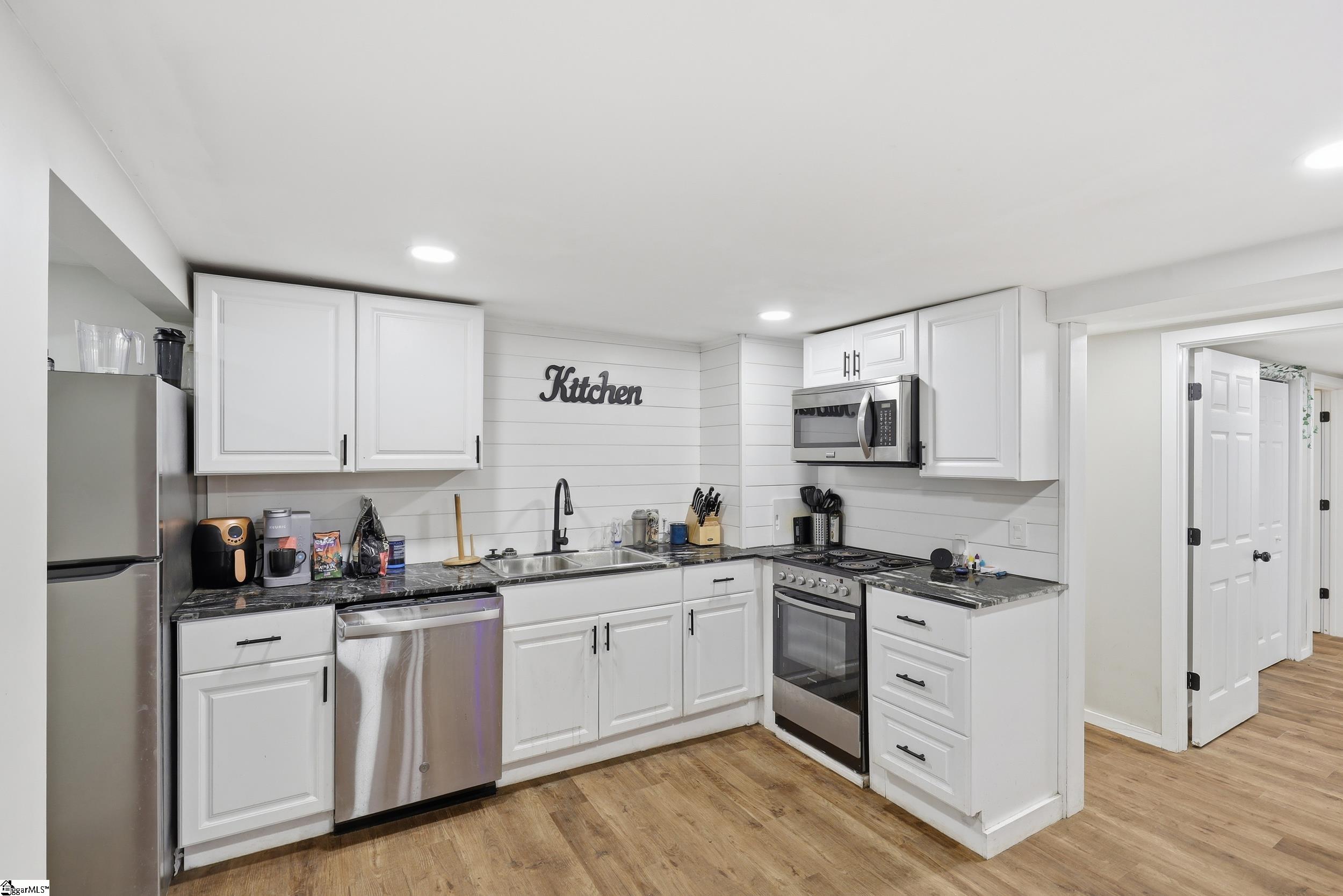 117 Lucille Avenue Easley, SC 29640