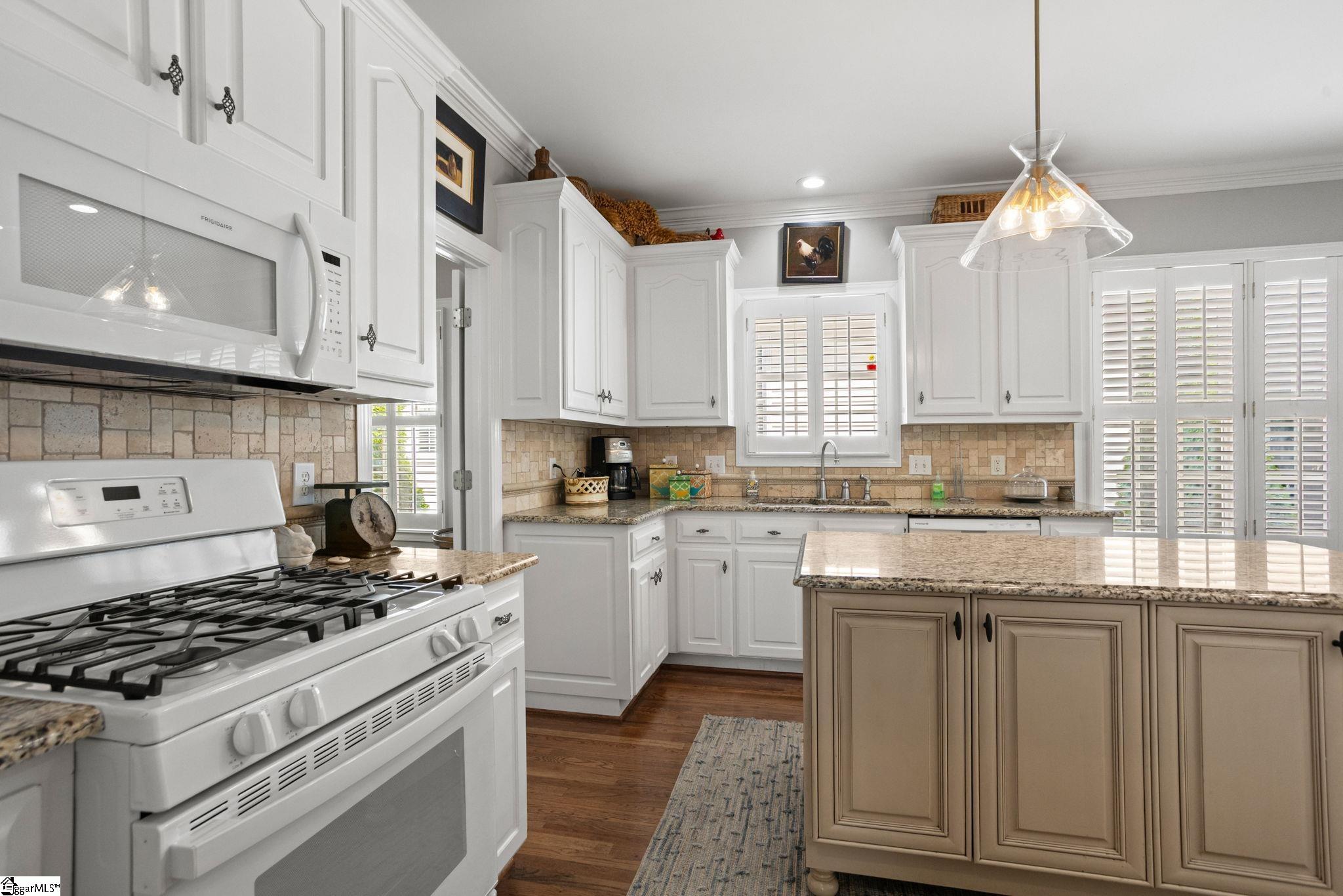 15 Crabapple Court Greenville, SC 29605