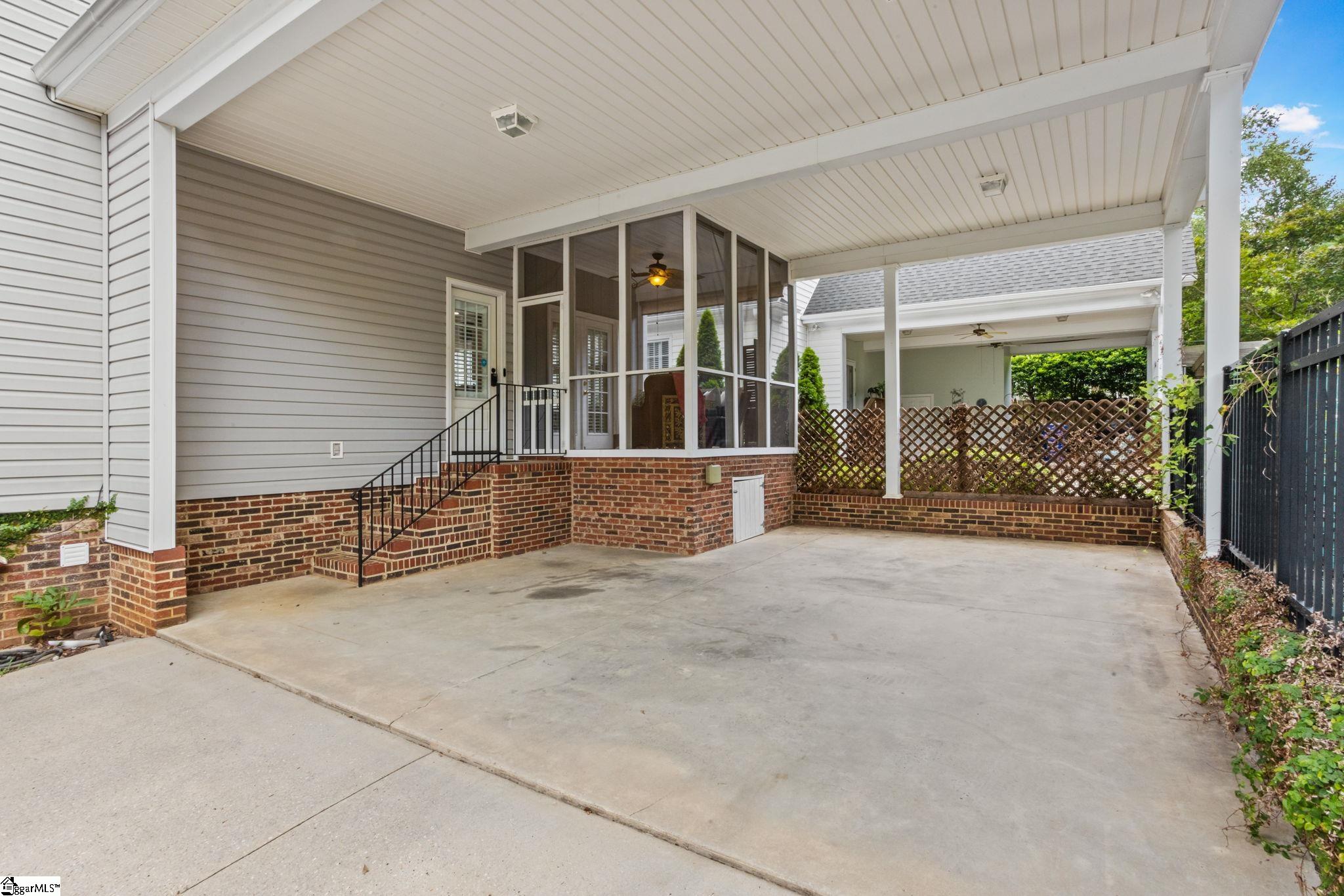 15 Crabapple Court Greenville, SC 29605