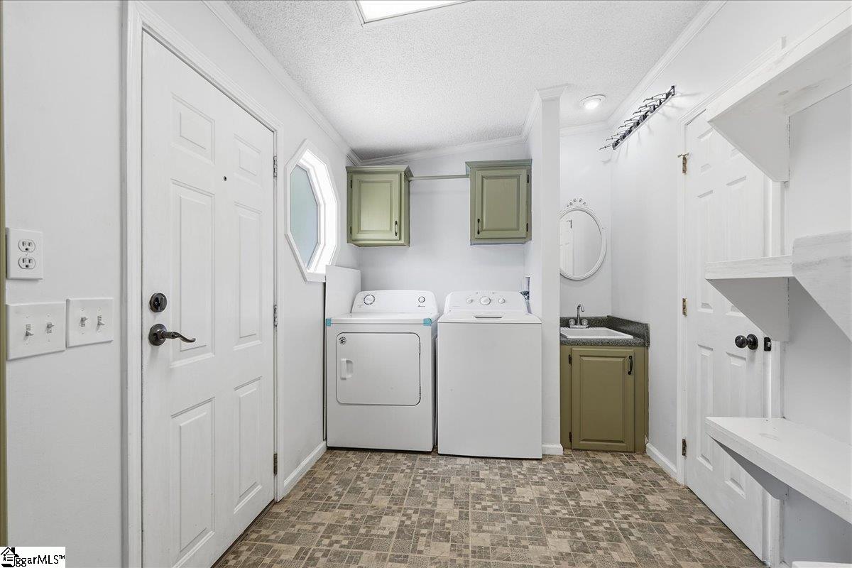 637 Ranch Road Laurens, SC 29360