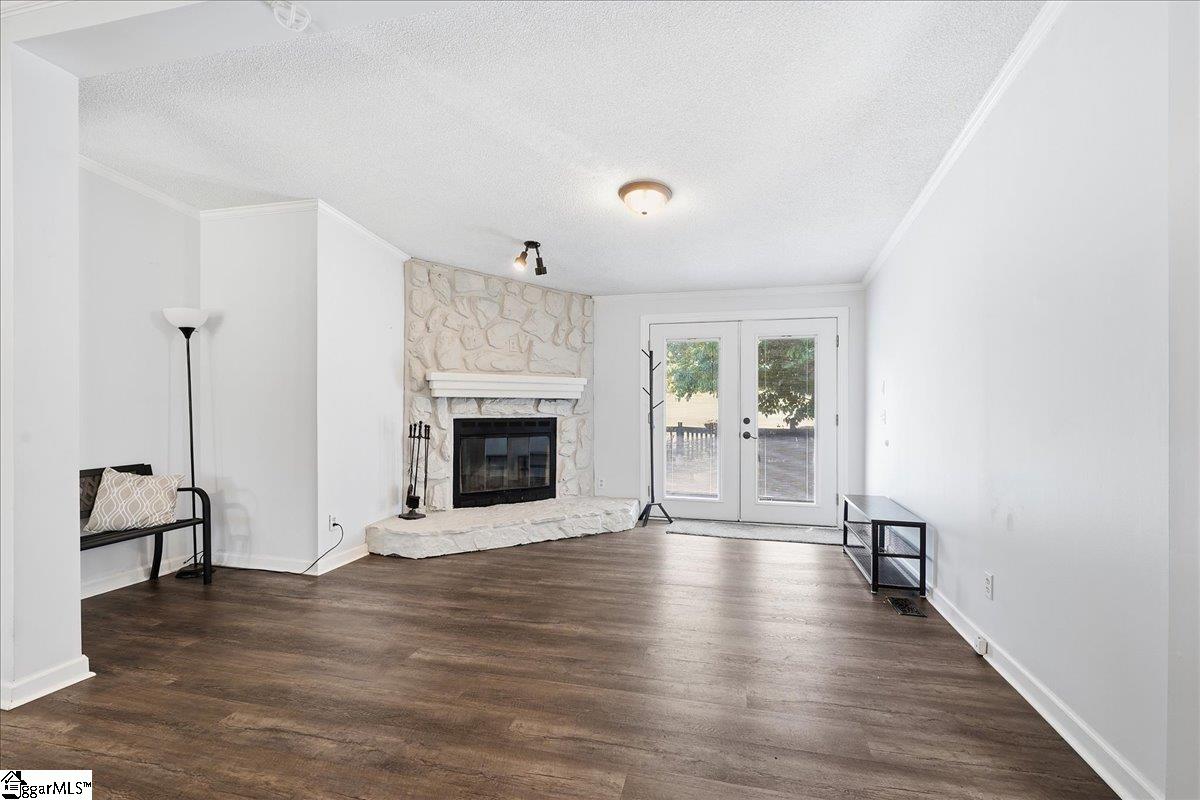 637 Ranch Road Laurens, SC 29360