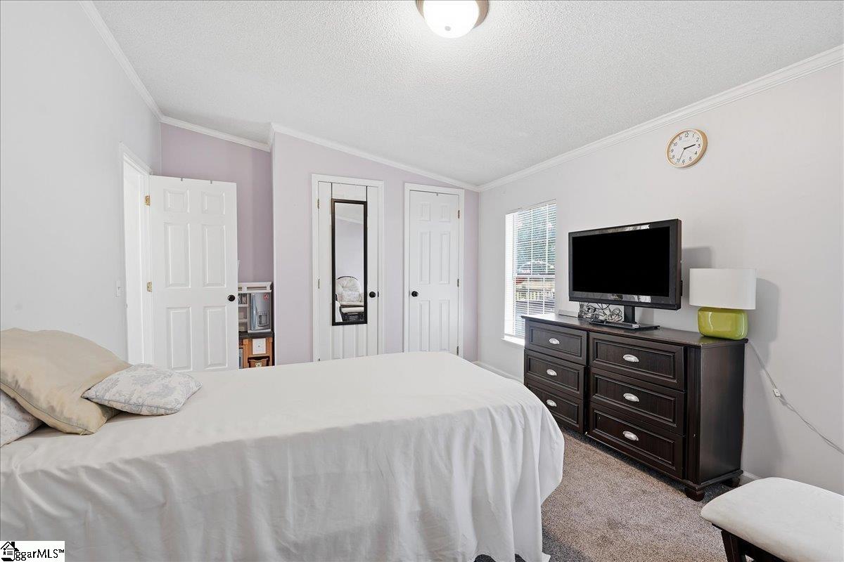 637 Ranch Road Laurens, SC 29360
