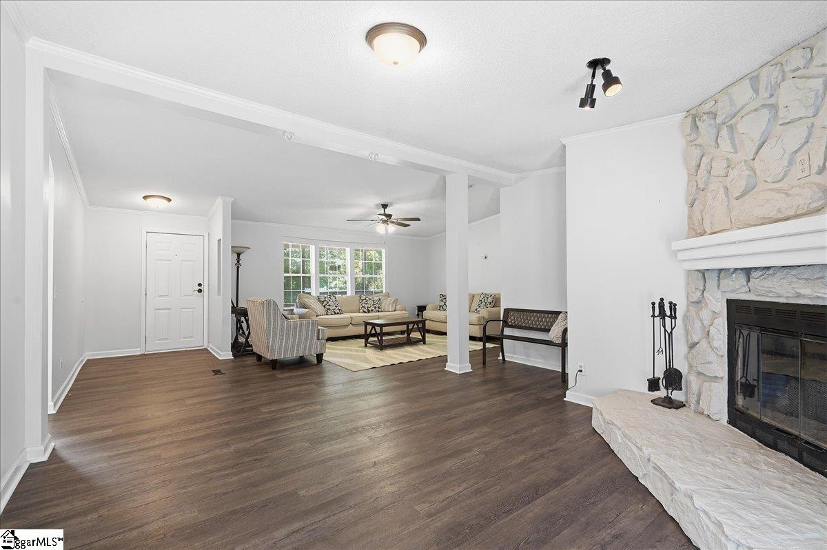 637 Ranch Road Laurens, SC 29360