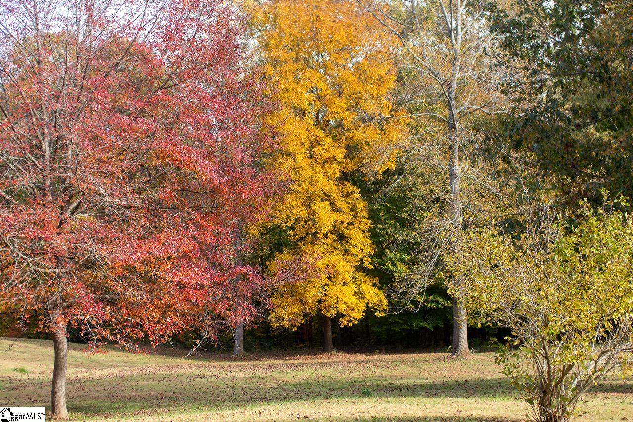 637 Ranch Road Laurens, SC 29360