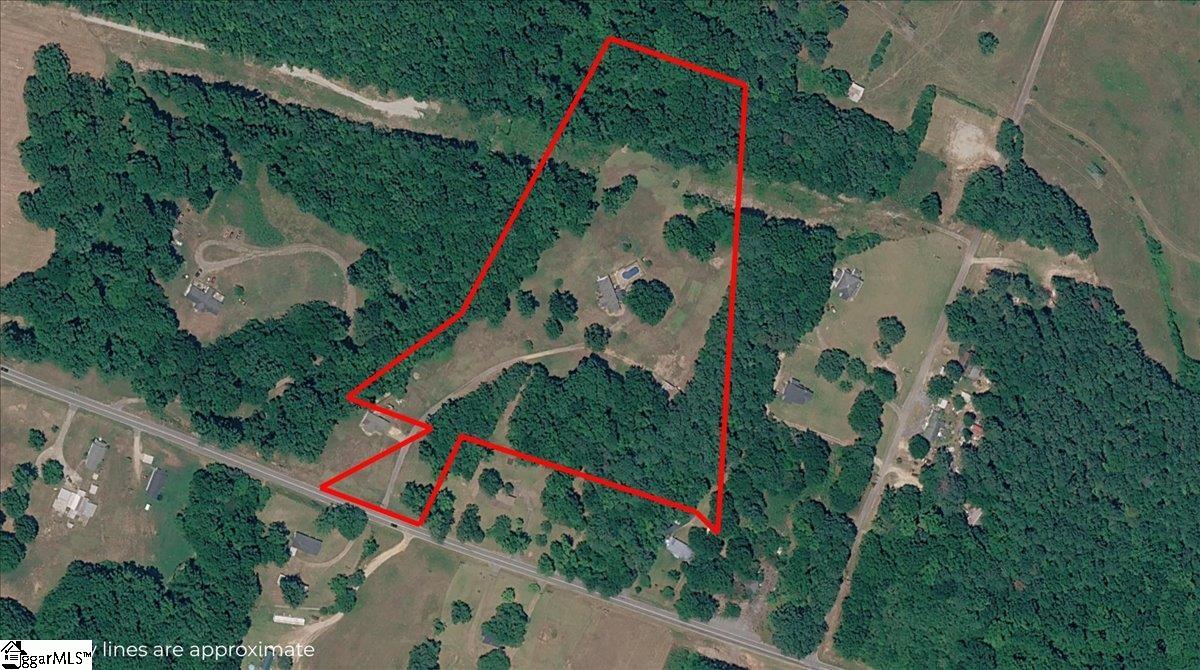 637 Ranch Road Laurens, SC 29360