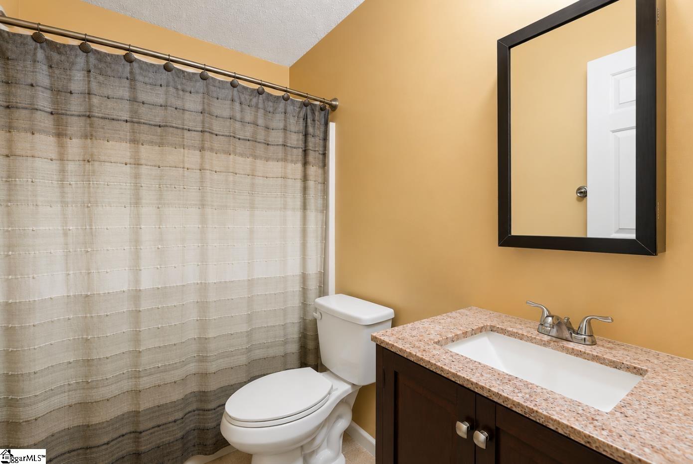 119 E Ridgemount Court Greenville, SC 29617