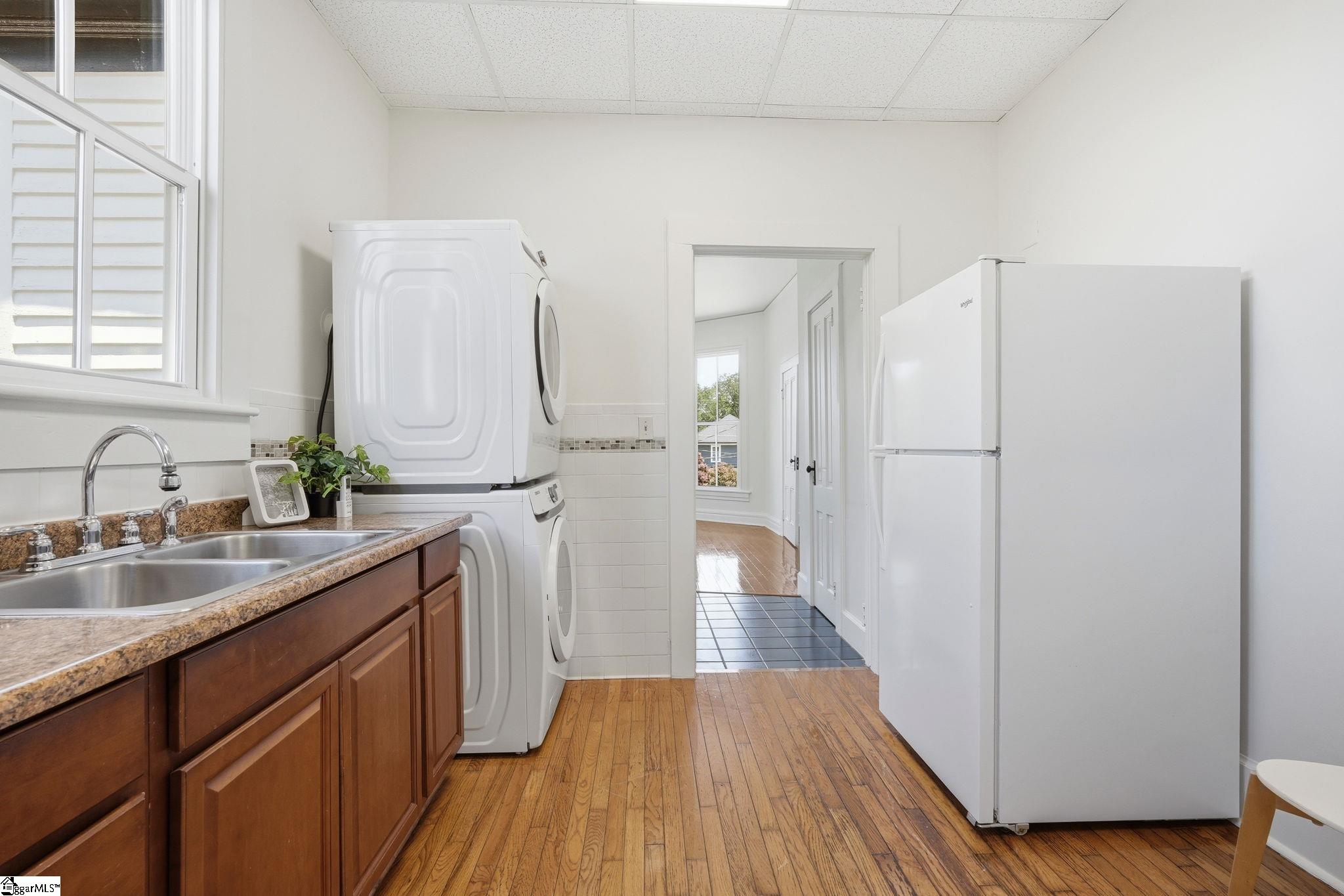 405 Perry Avenue Greenville, SC 29601