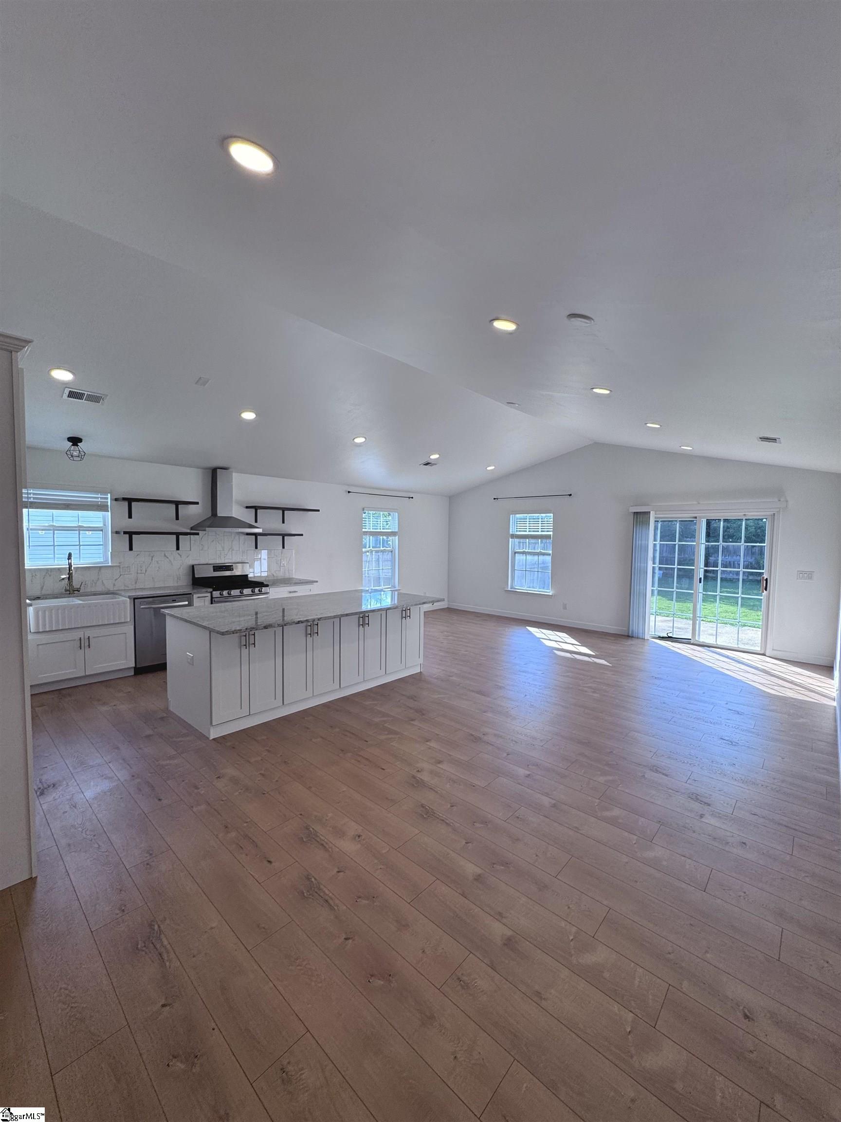144 Sunny Ray Drive Duncan, SC 29334