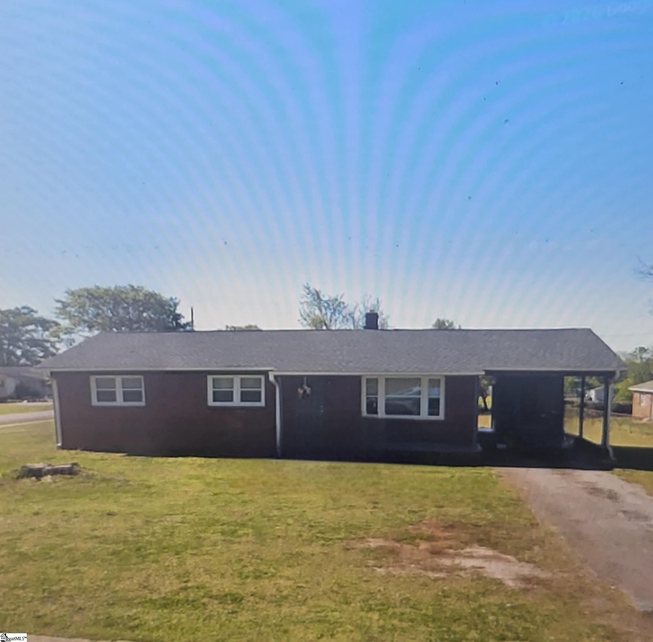 168 Old Pacolet Road Cowpens, SC 29330
