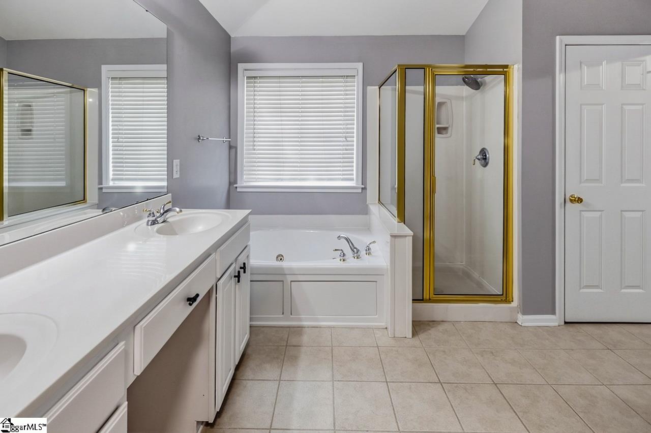208 Branchester Court Greenville, SC 29607