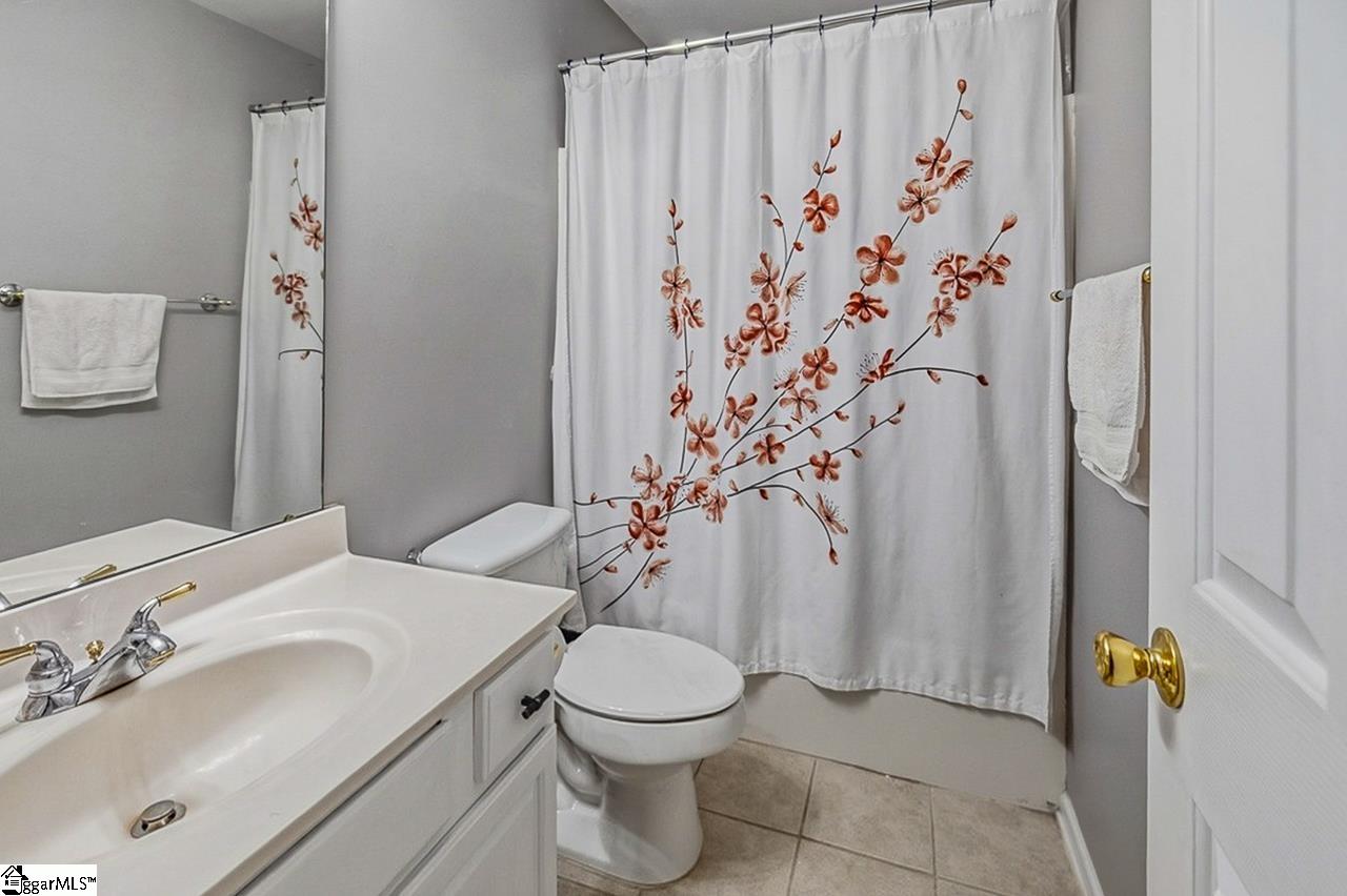 208 Branchester Court Greenville, SC 29607