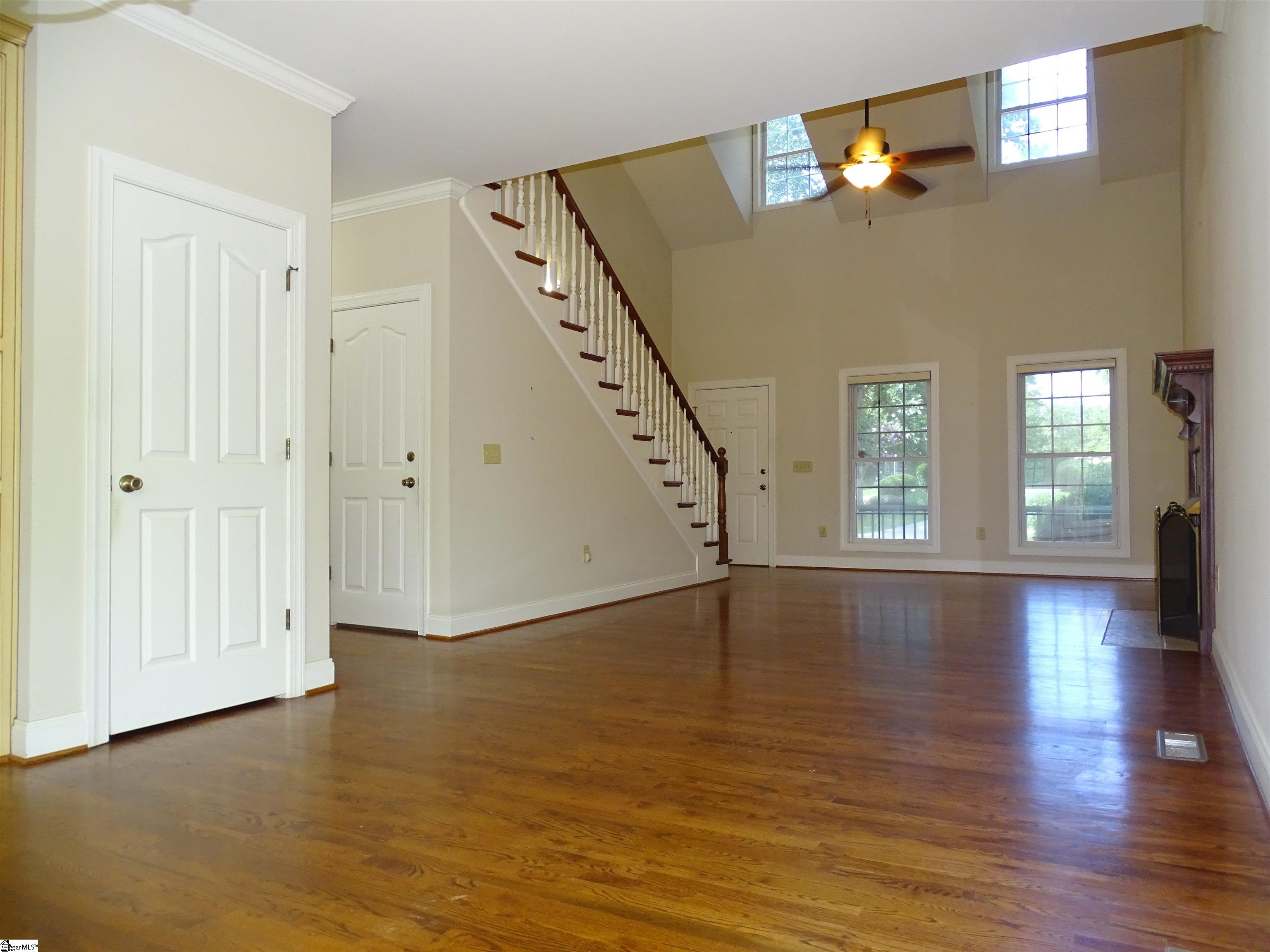 481 Bollweevil Way Wellford, SC 29385