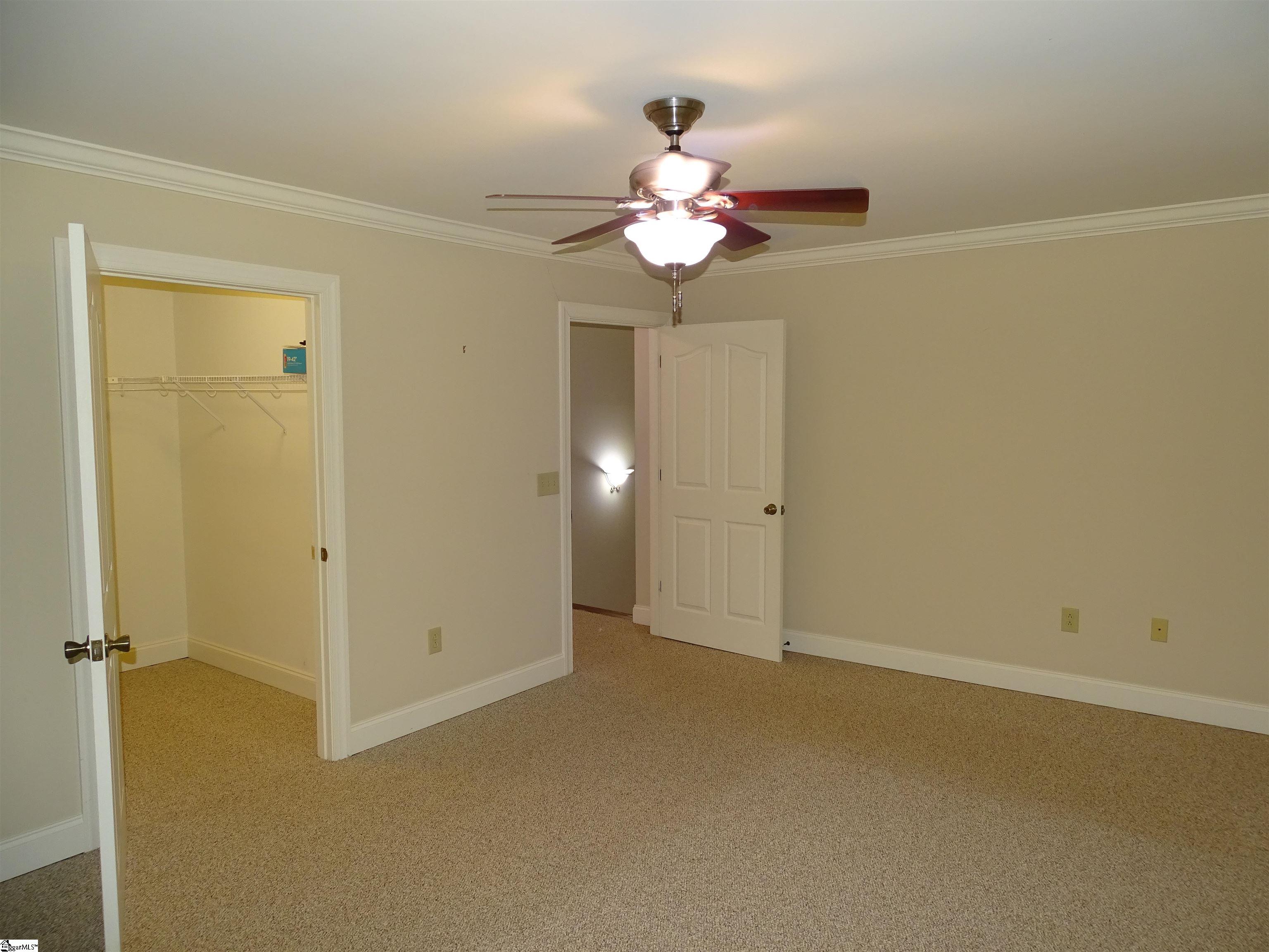 481 Bollweevil Way Wellford, SC 29385