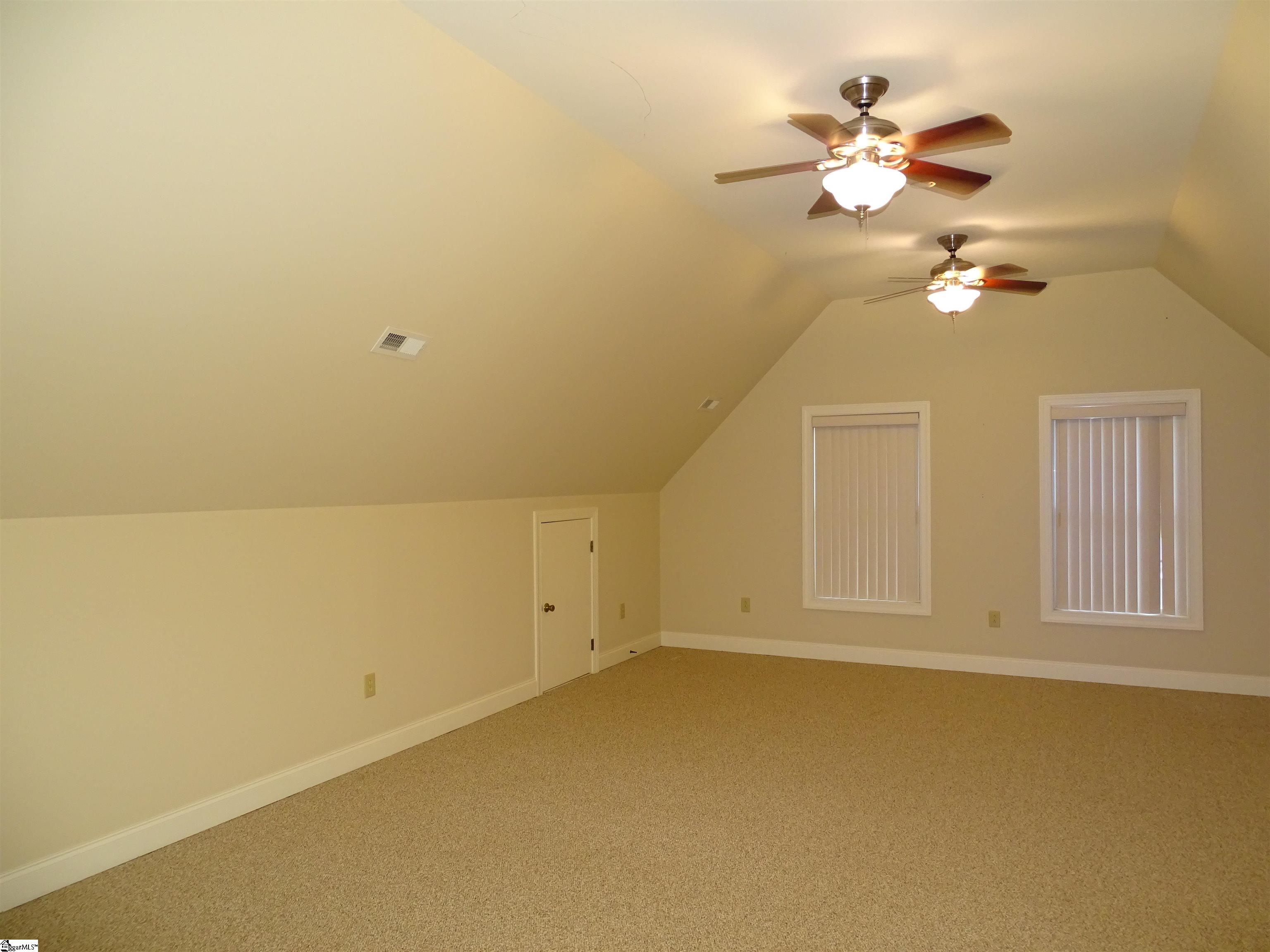 481 Bollweevil Way Wellford, SC 29385