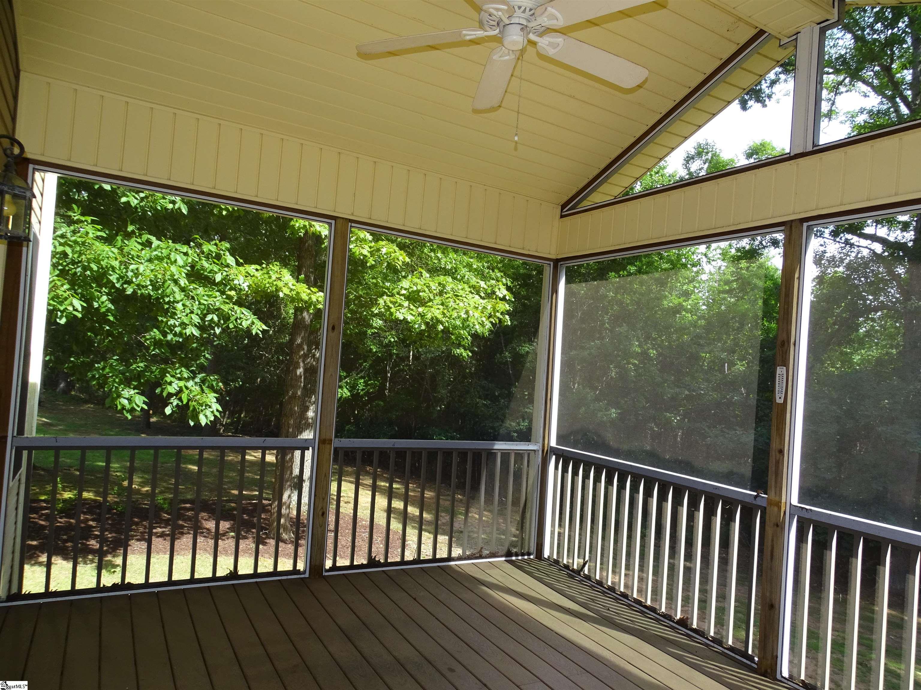 481 Bollweevil Way Wellford, SC 29385