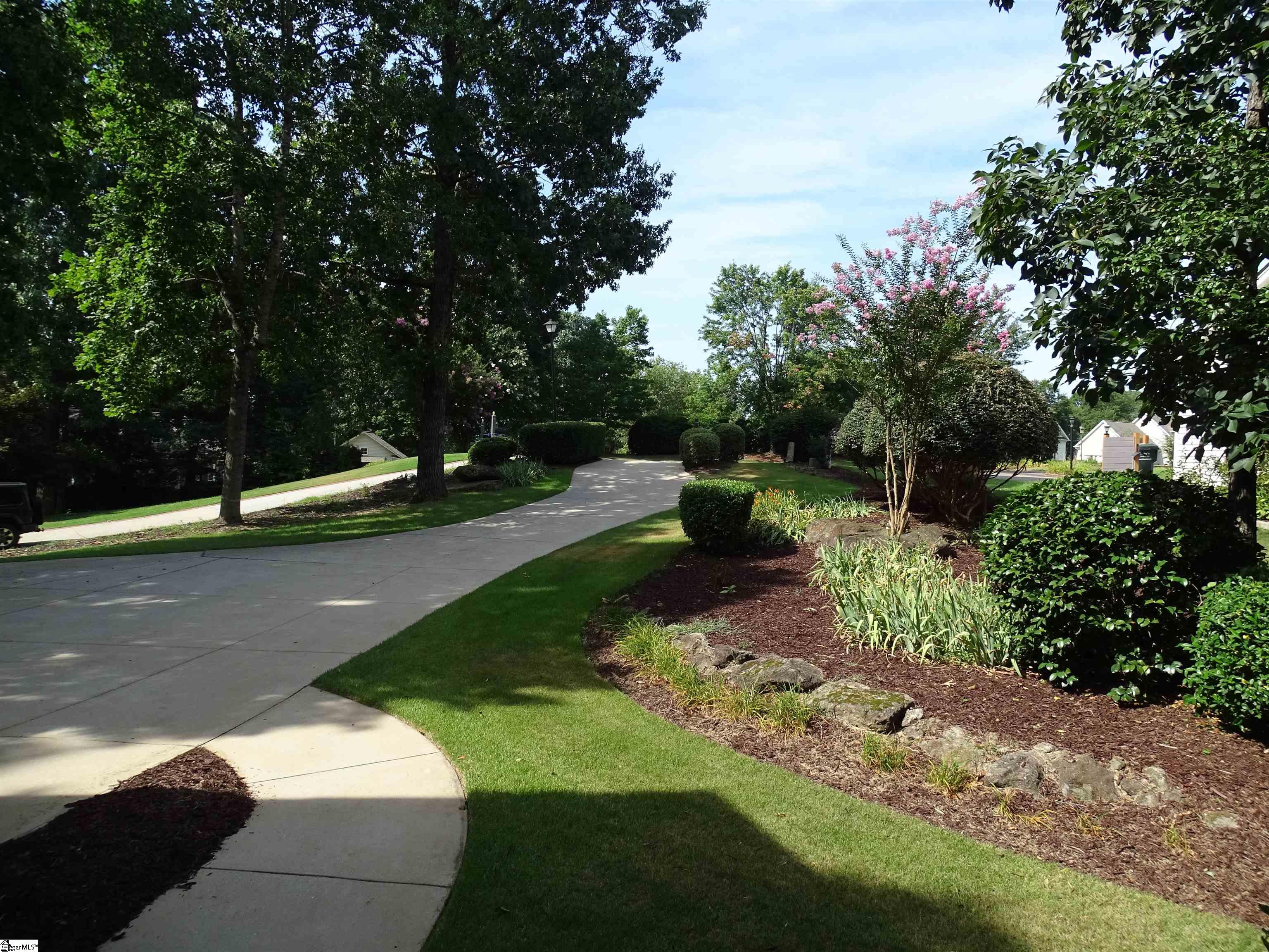 481 Bollweevil Way Wellford, SC 29385