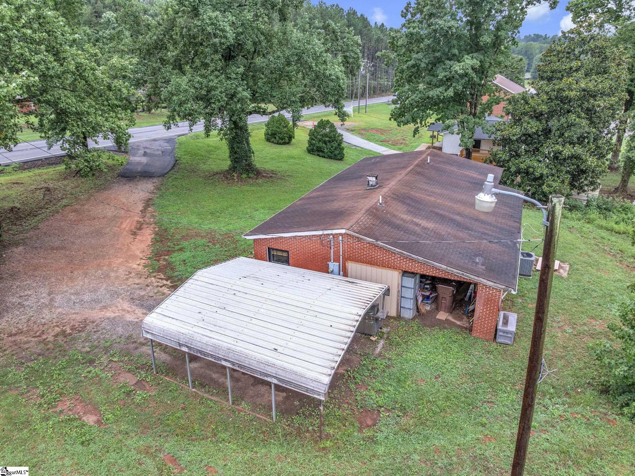 10774 Highway 11 Campobello, SC 29322
