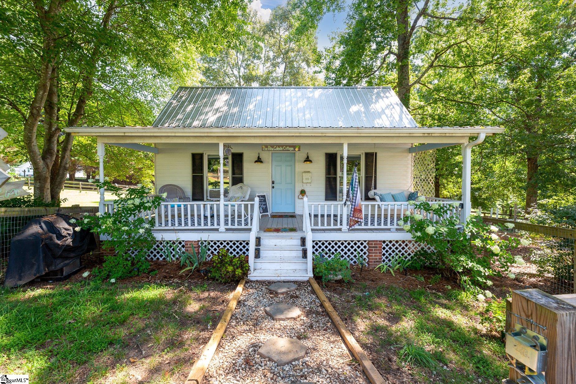 1124 Tugaloo Road Landrum, SC 29356