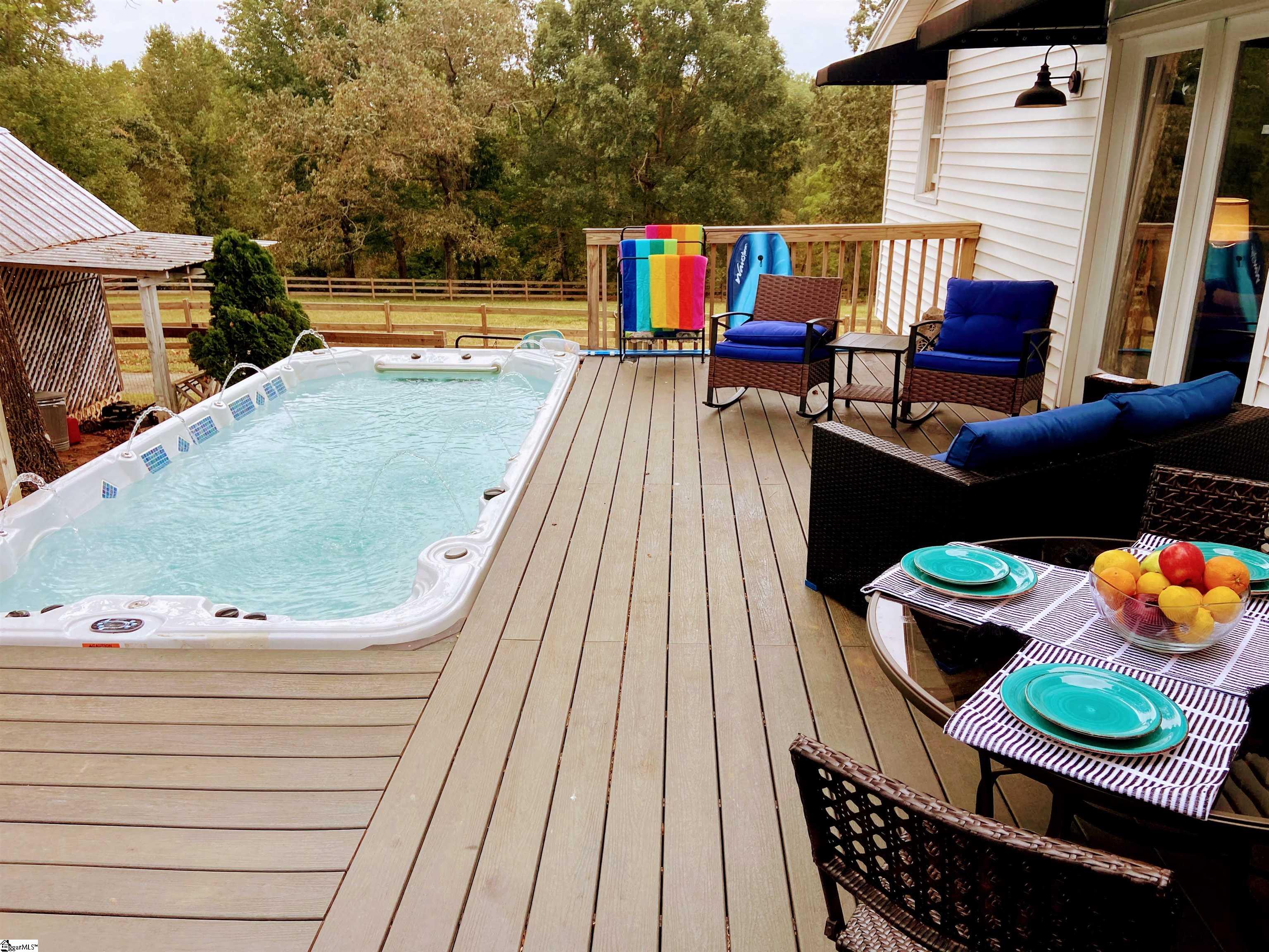 1124 Tugaloo Road Landrum, SC 29356