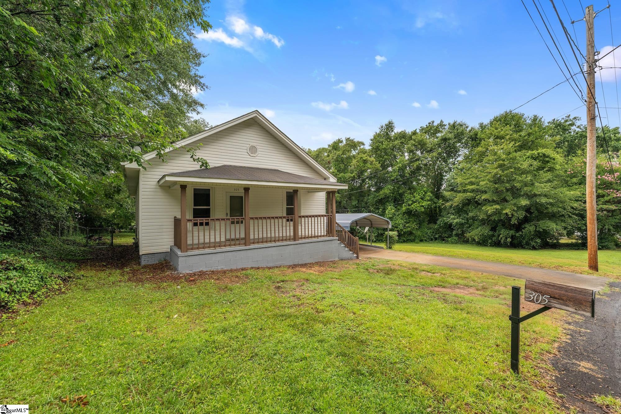 305 Glazner Street Easley, SC 29640