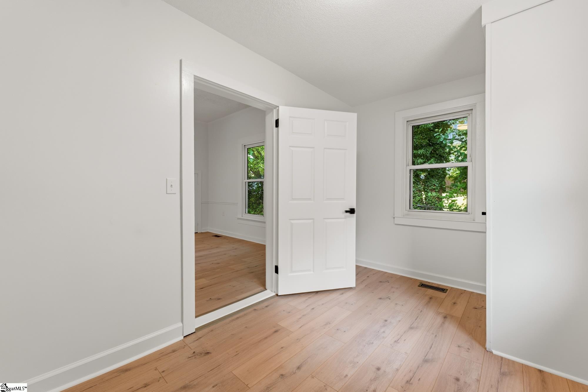 305 Glazner Street Easley, SC 29640