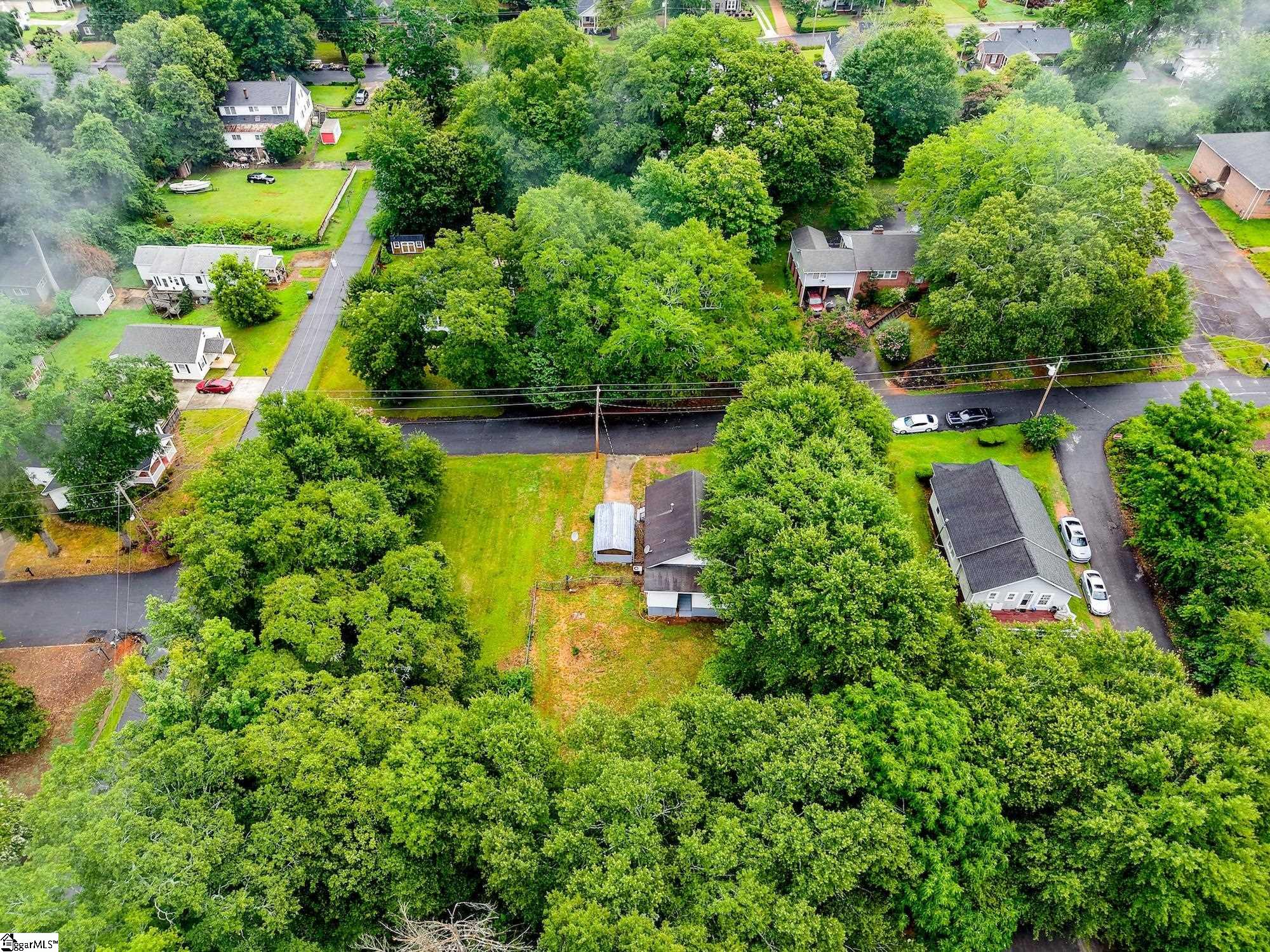305 Glazner Street Easley, SC 29640