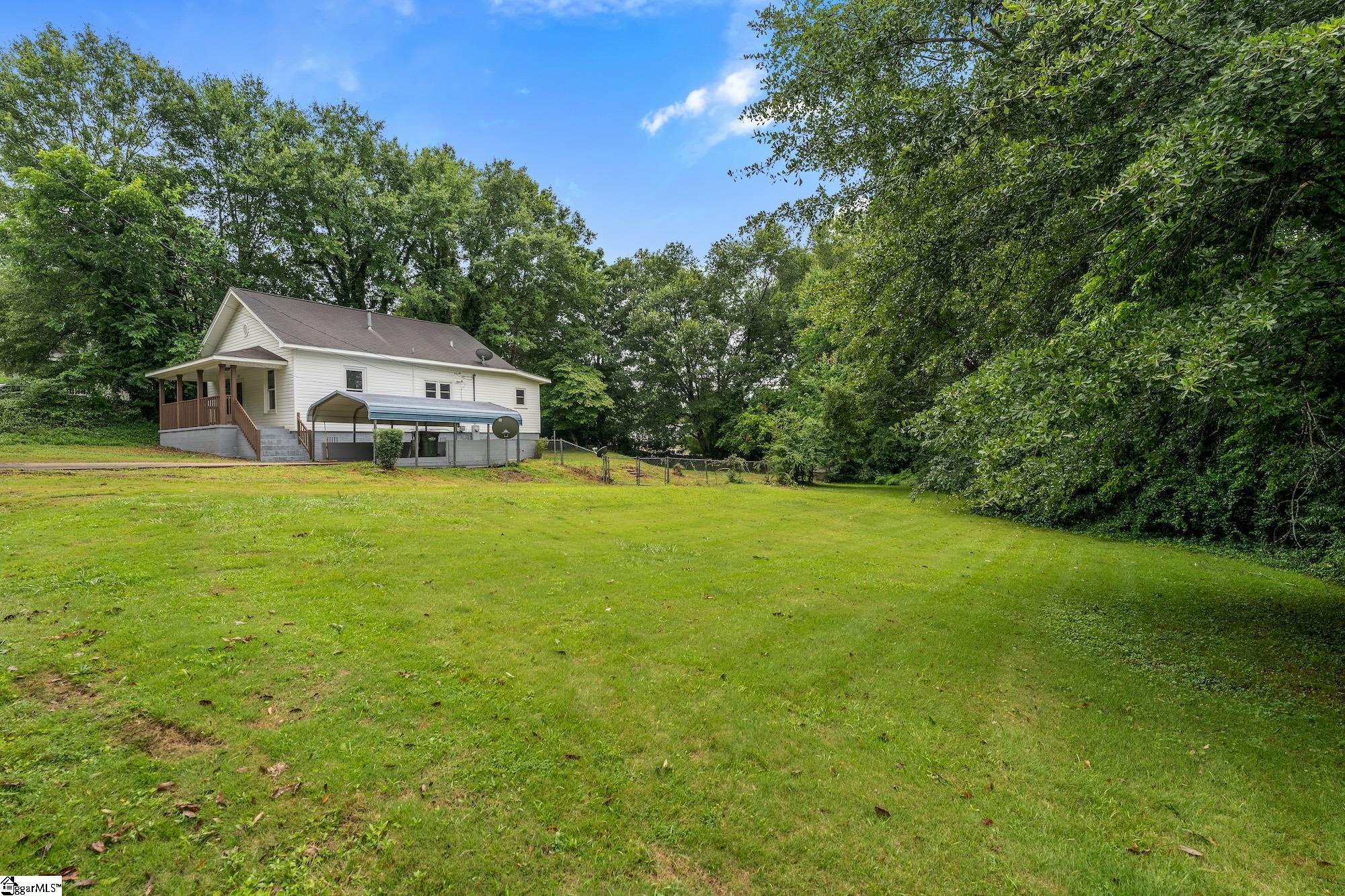 305 Glazner Street Easley, SC 29640