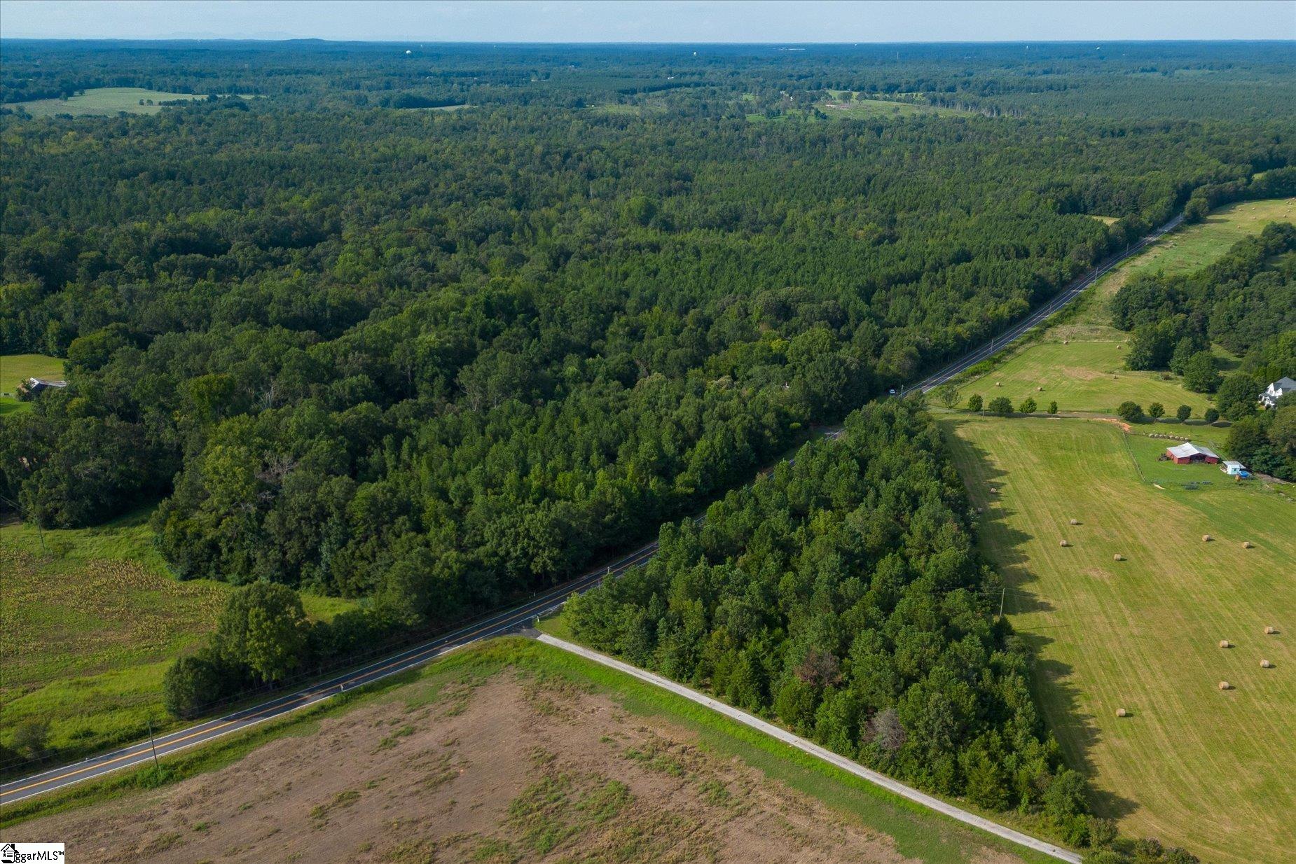 737 Burnt Mill Creek Road Mountville, SC 29370