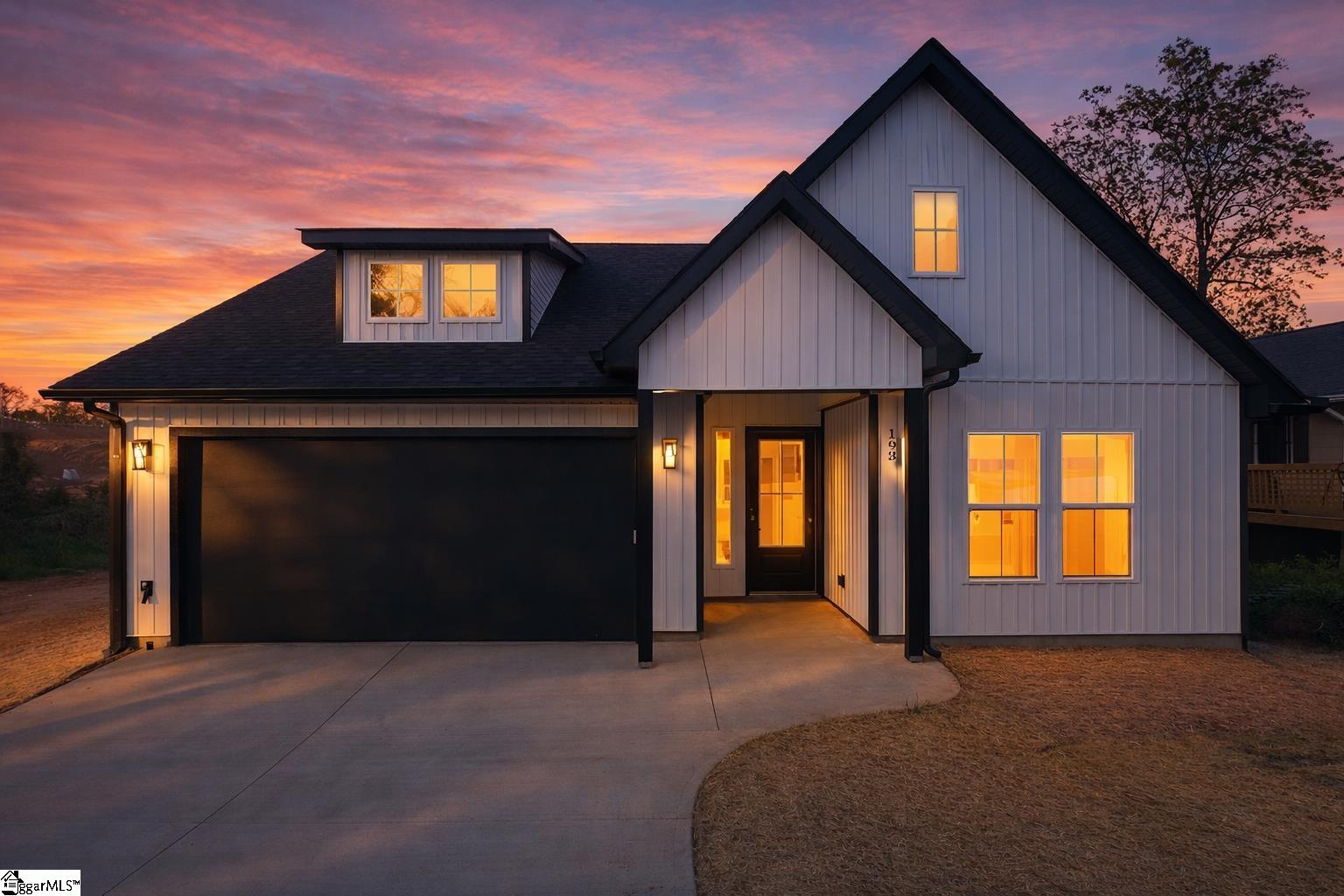 193 Wood Street Spartanburg, SC 29303