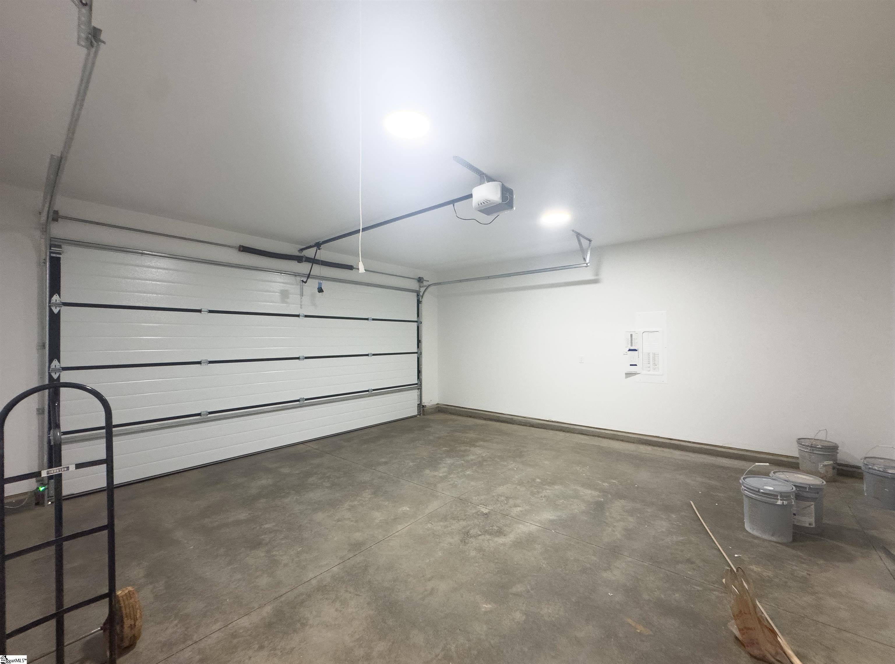 193 Wood Street Spartanburg, SC 29303