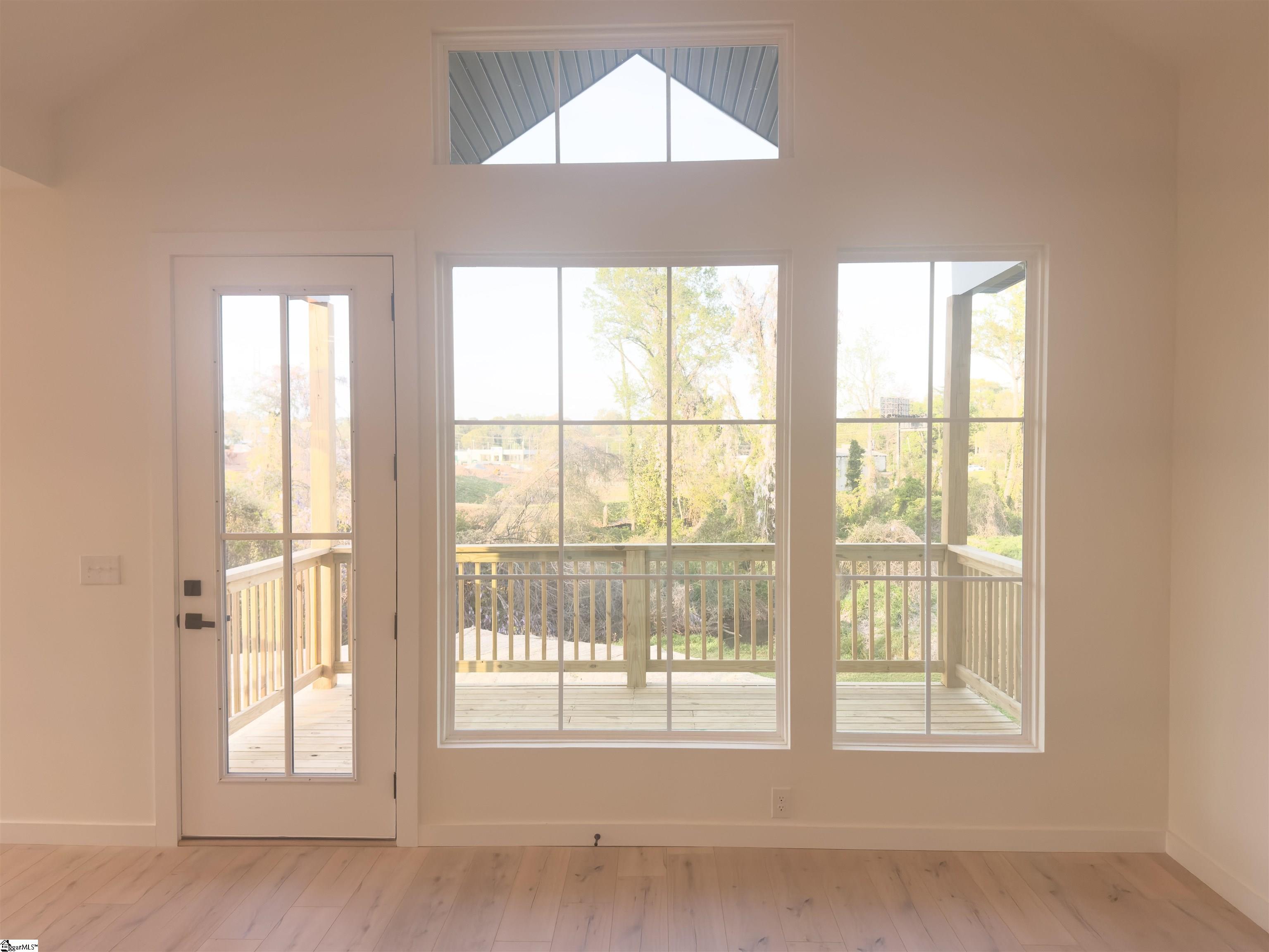 193 Wood Street Spartanburg, SC 29303