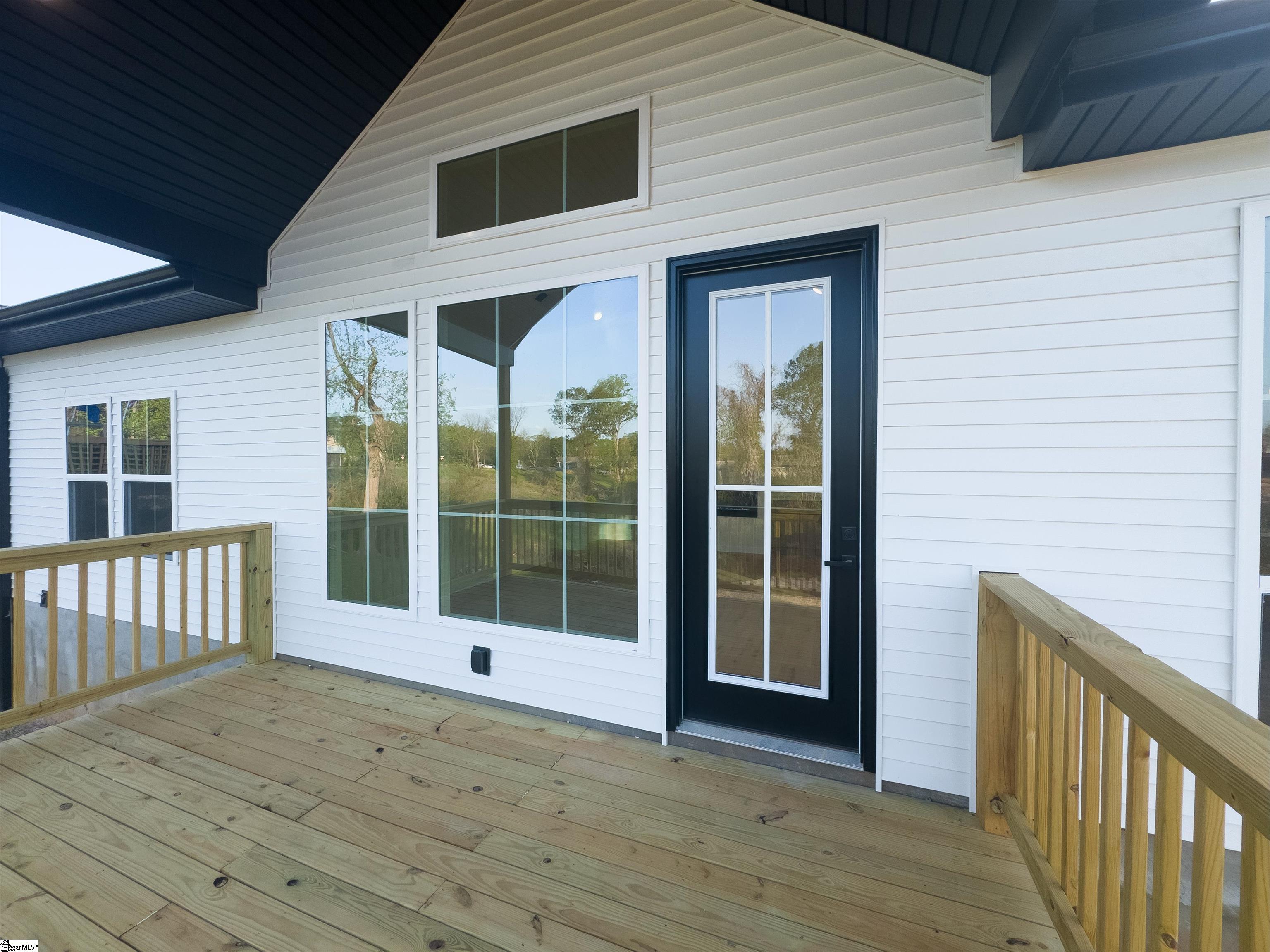 193 Wood Street Spartanburg, SC 29303