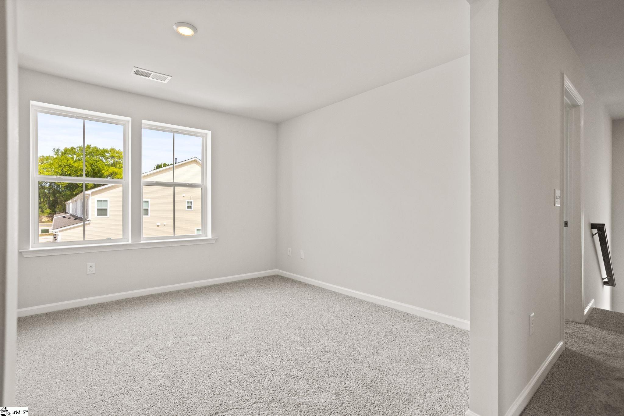 16 Red Bank Road Simpsonville, SC 29681
