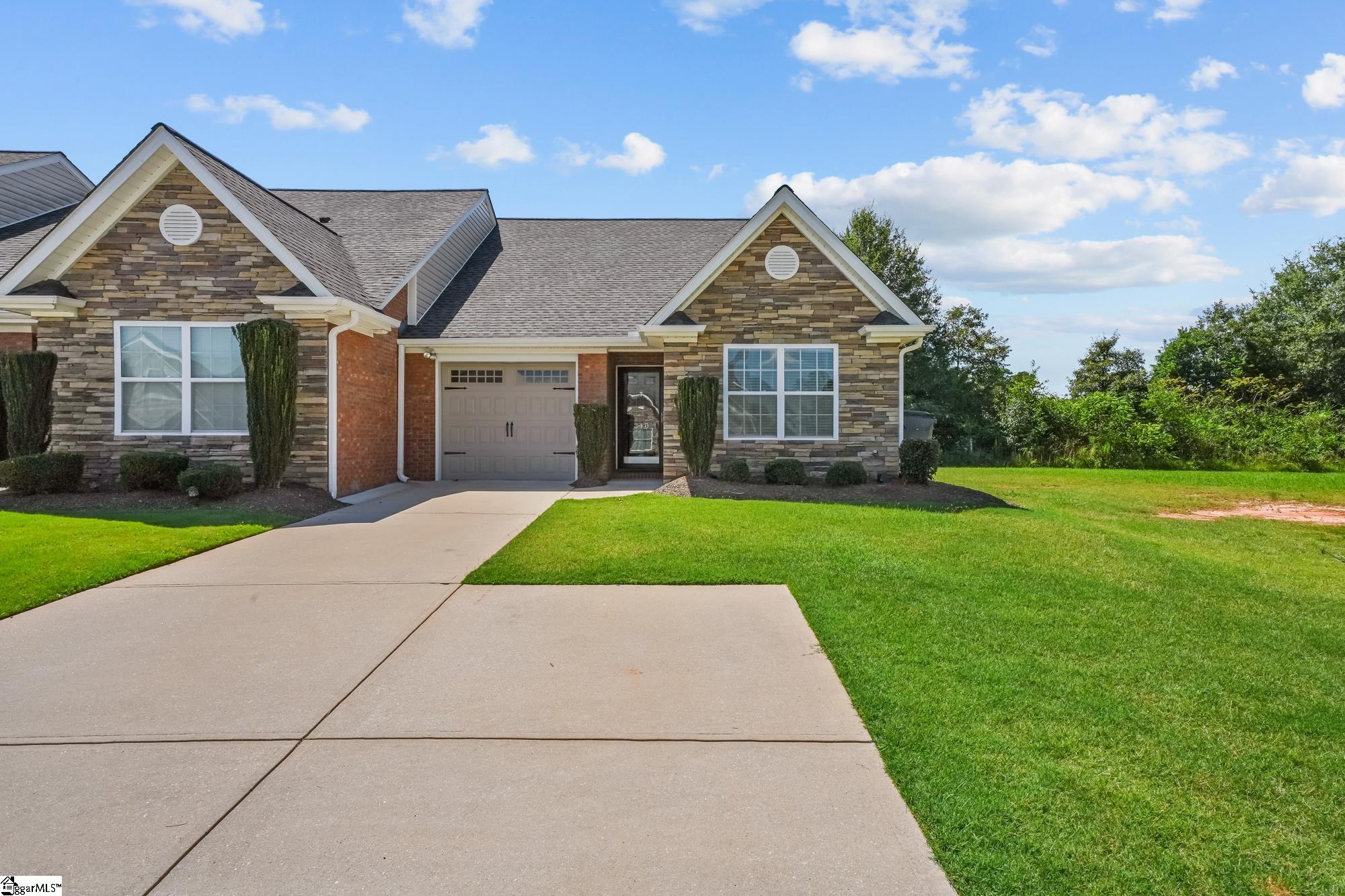 340 Amelia Springs Lane Moore, SC 29369