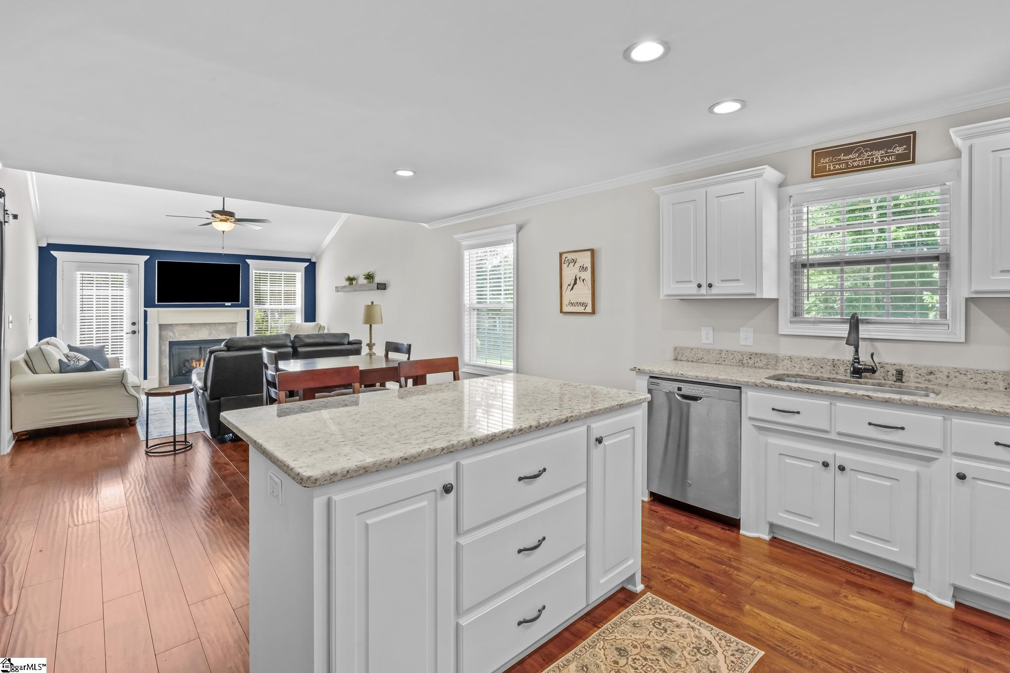 340 Amelia Springs Lane Moore, SC 29369