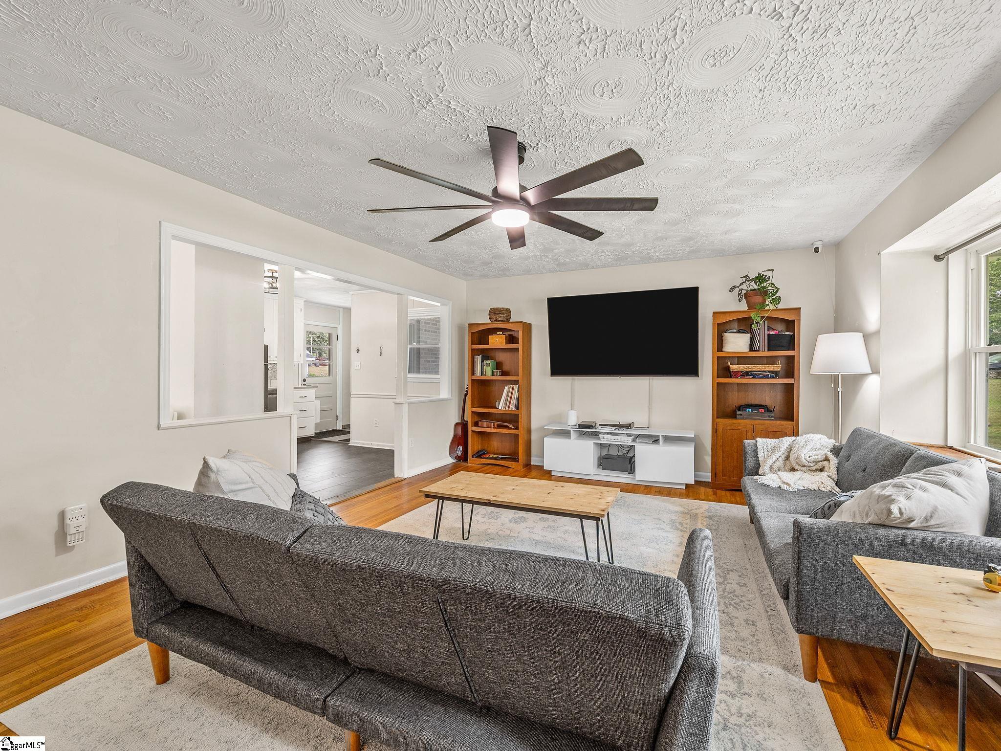 304 Earl Drive Spartanburg, SC 29306