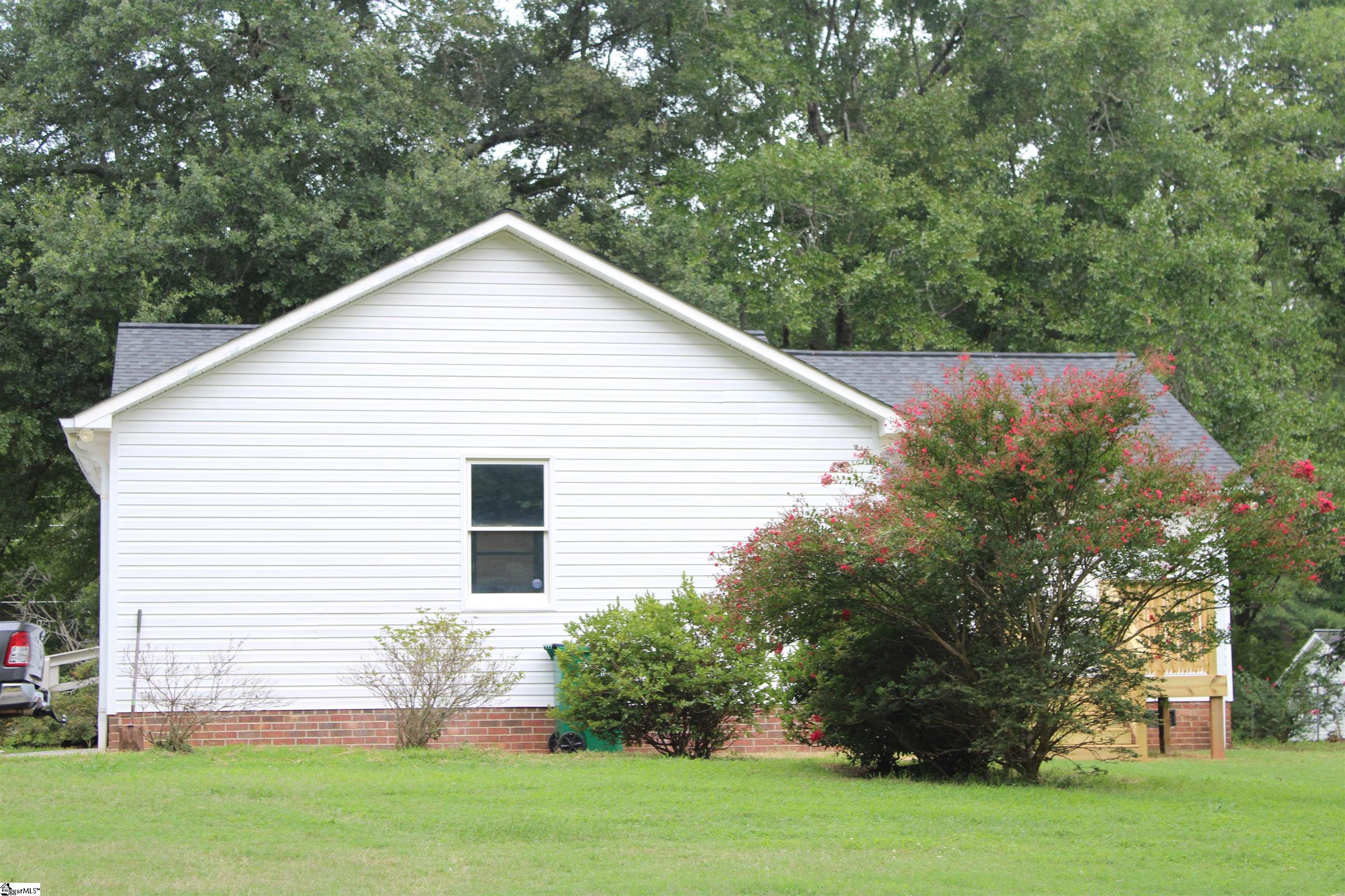 1059 Otts Shoals Road Roebuck, SC 29376