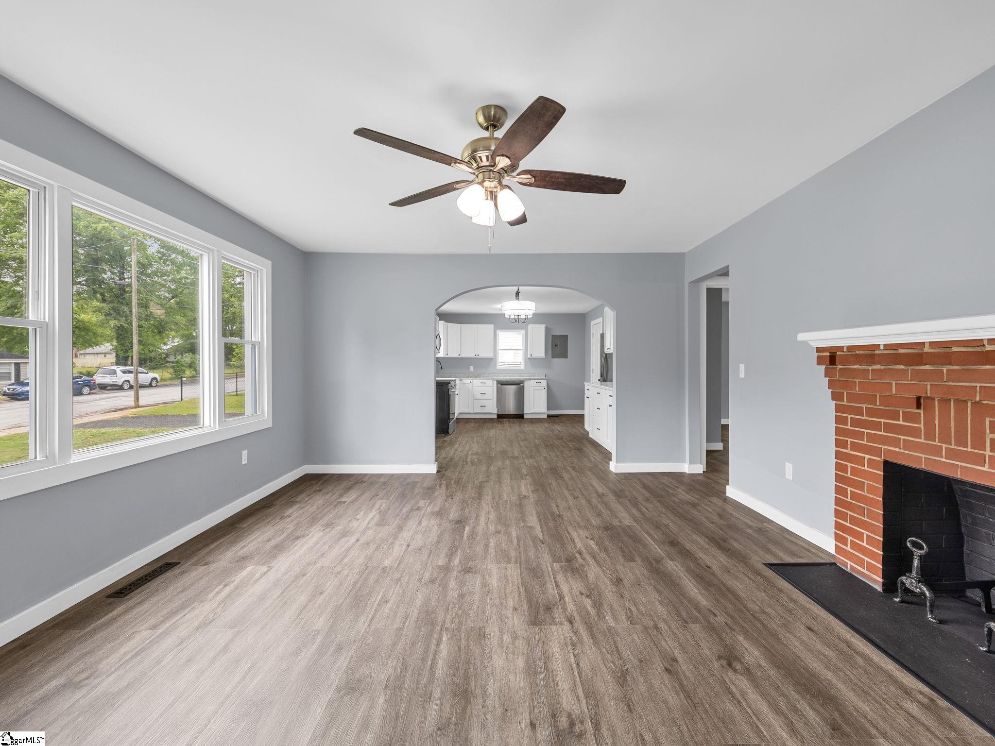 714 Holmes Street Gaffney, SC 29341