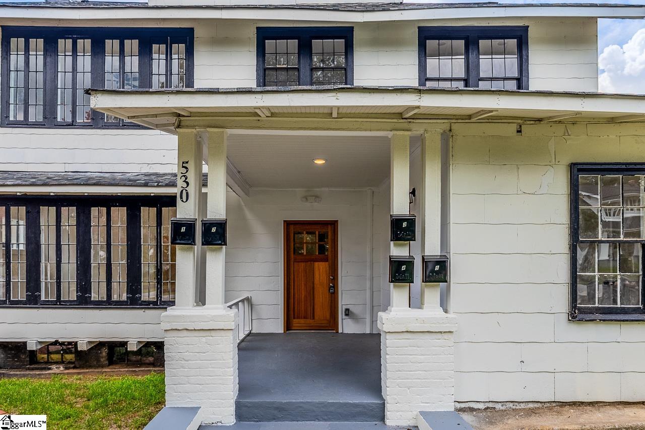 530 Peronneau Street Spartanburg, SC 29687
