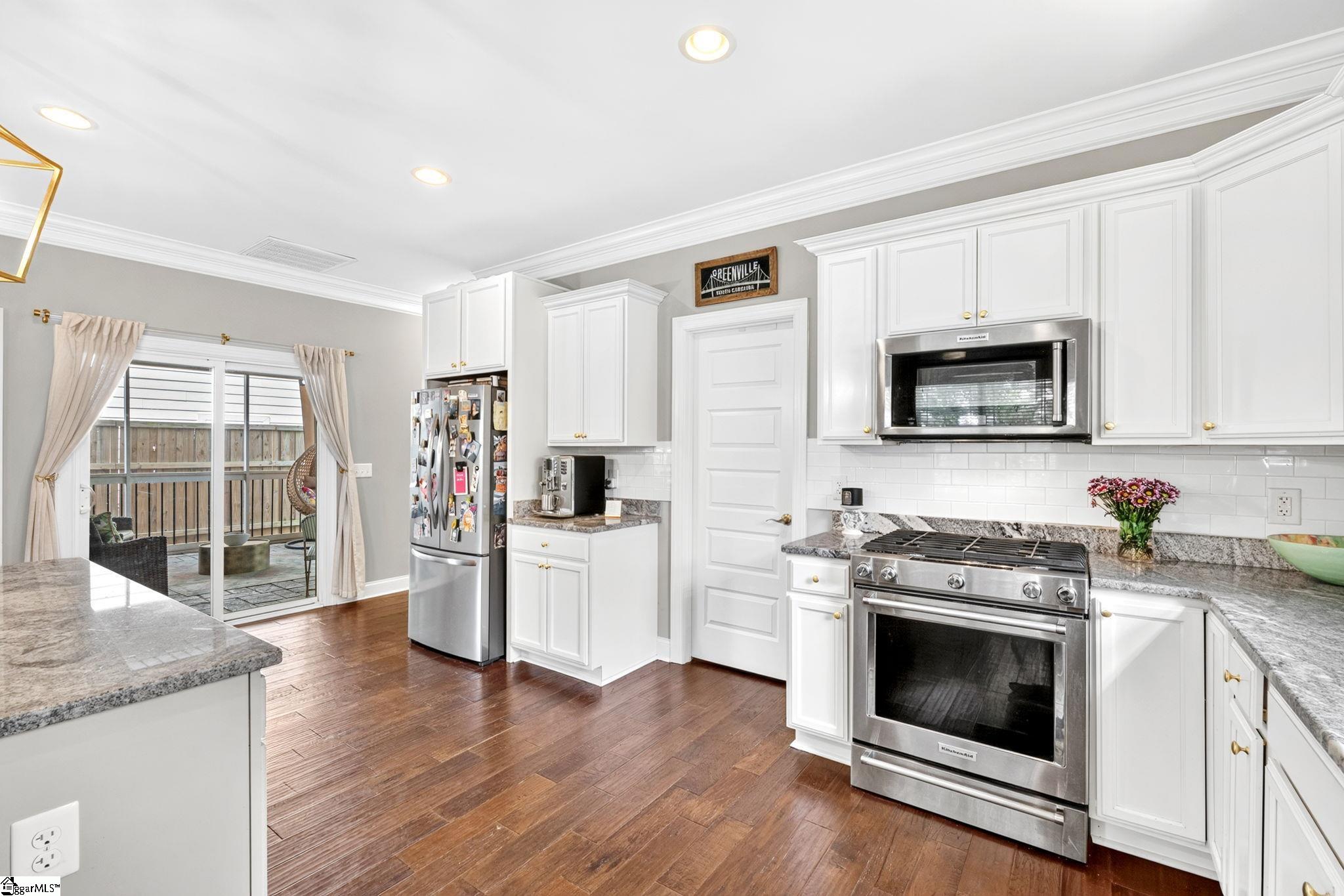 9 Winn Street Greenville, SC 29601