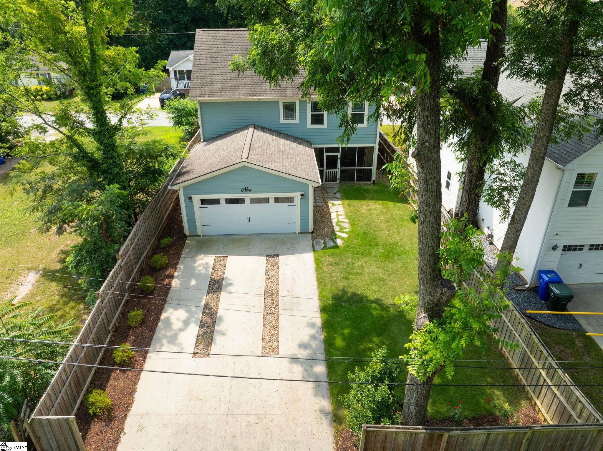 9 Winn Street Greenville, SC 29601