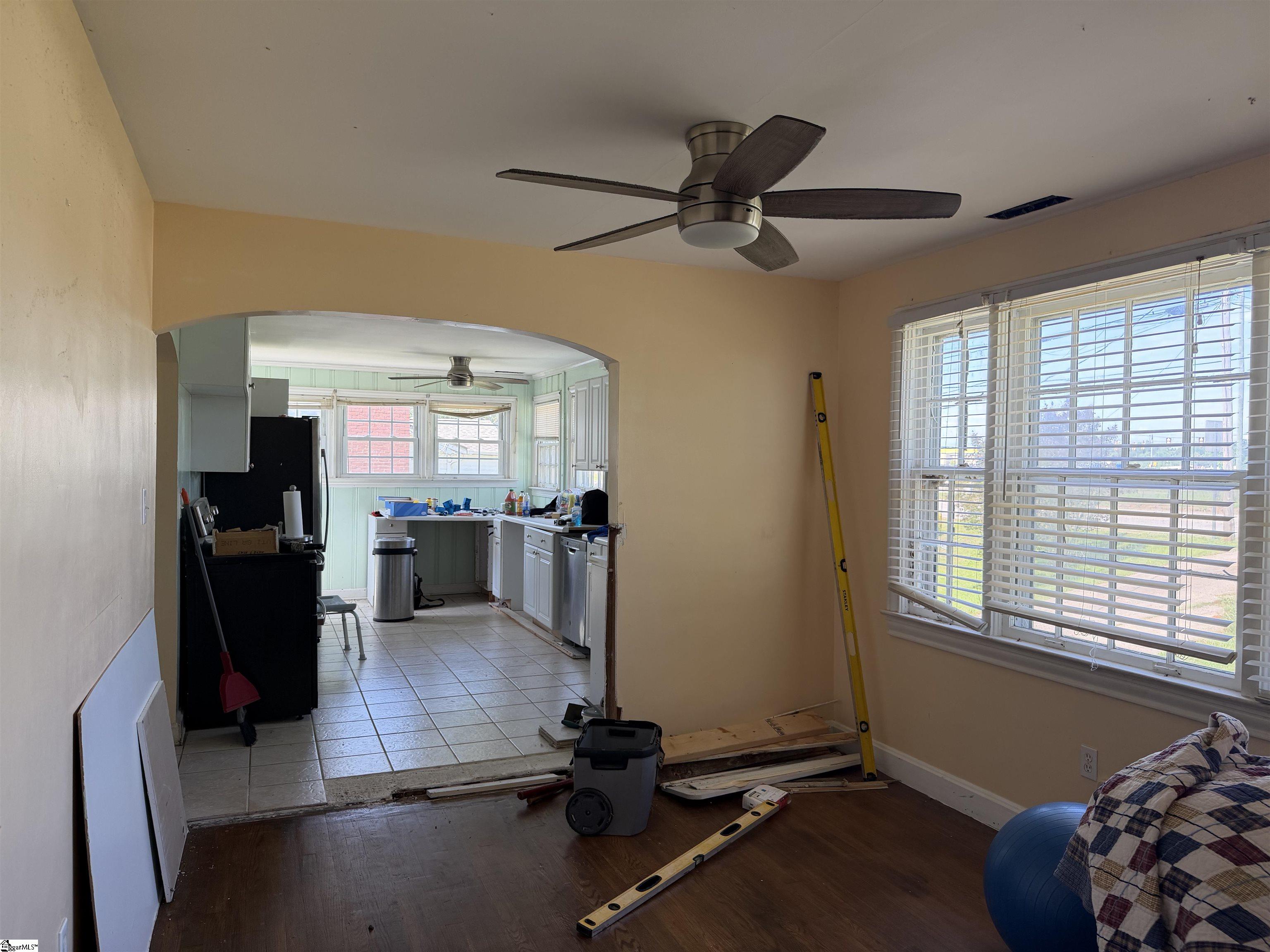 1909 Old Easley Bridge Road Greenville, SC 29611