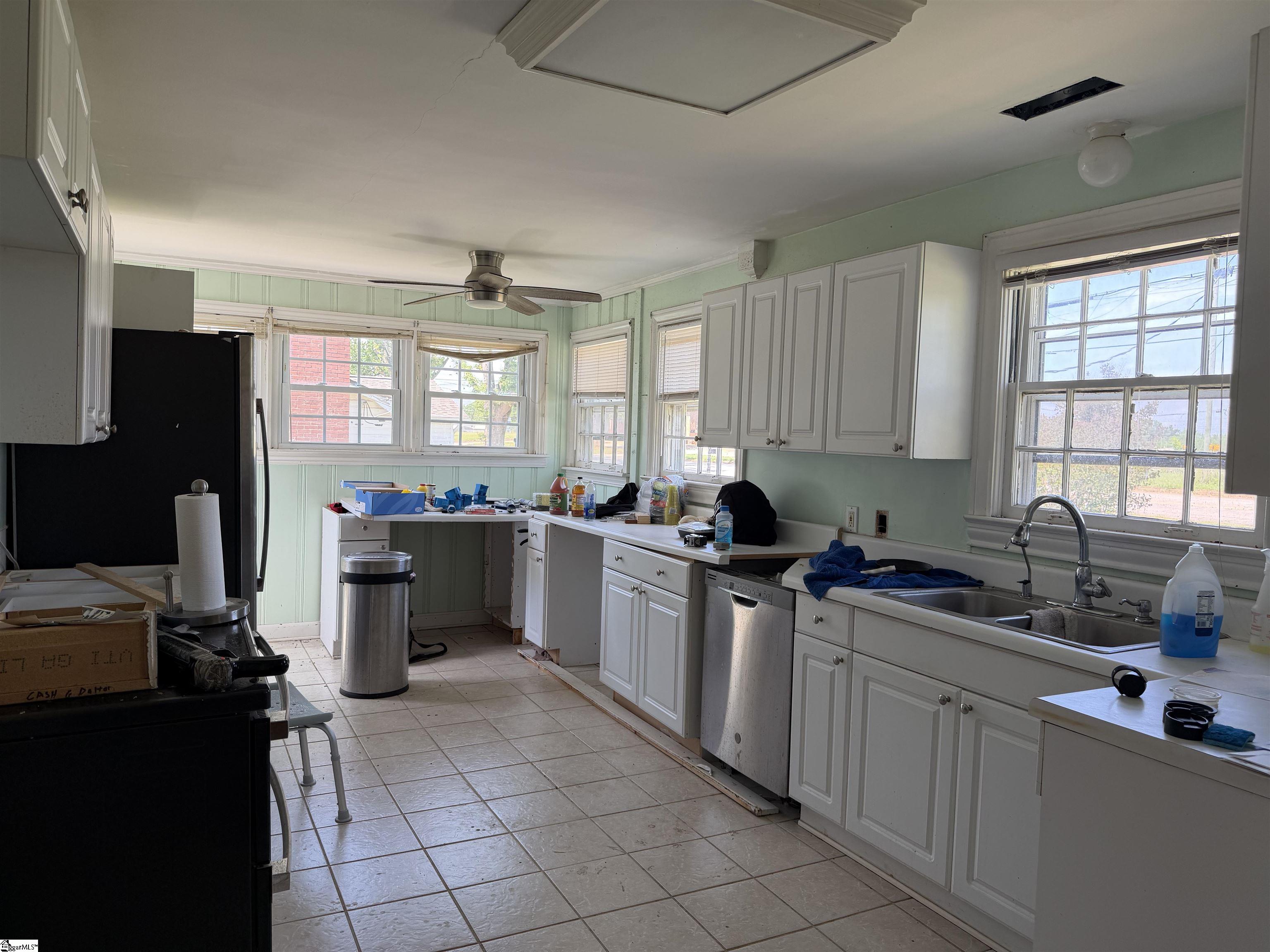 1909 Old Easley Bridge Road Greenville, SC 29611