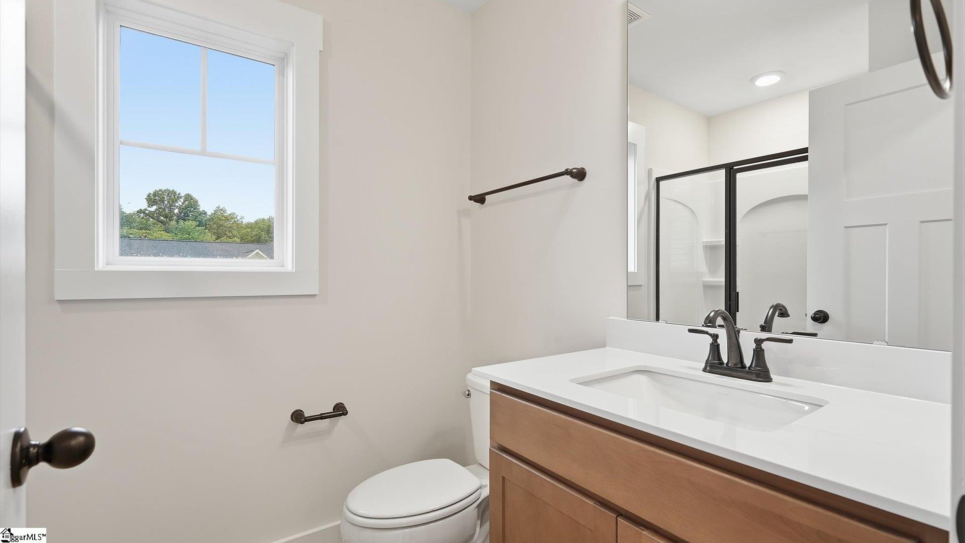 904 Tibetan Street Spartanburg, SC 29303