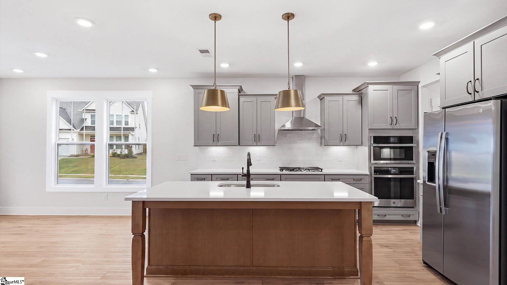 904 Tibetan Street Spartanburg, SC 29303