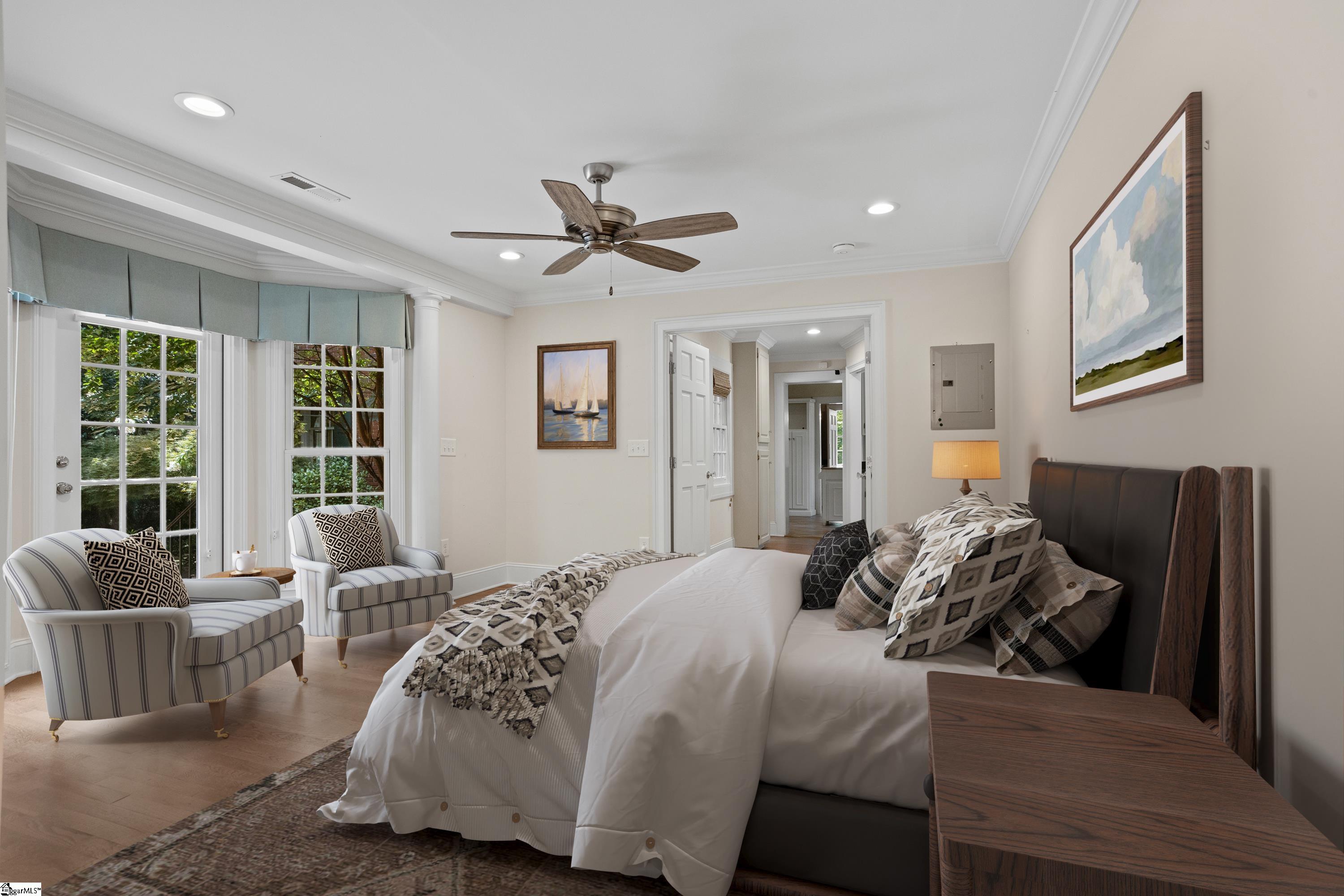 517 McDaniel Avenue Greenville, SC 29601