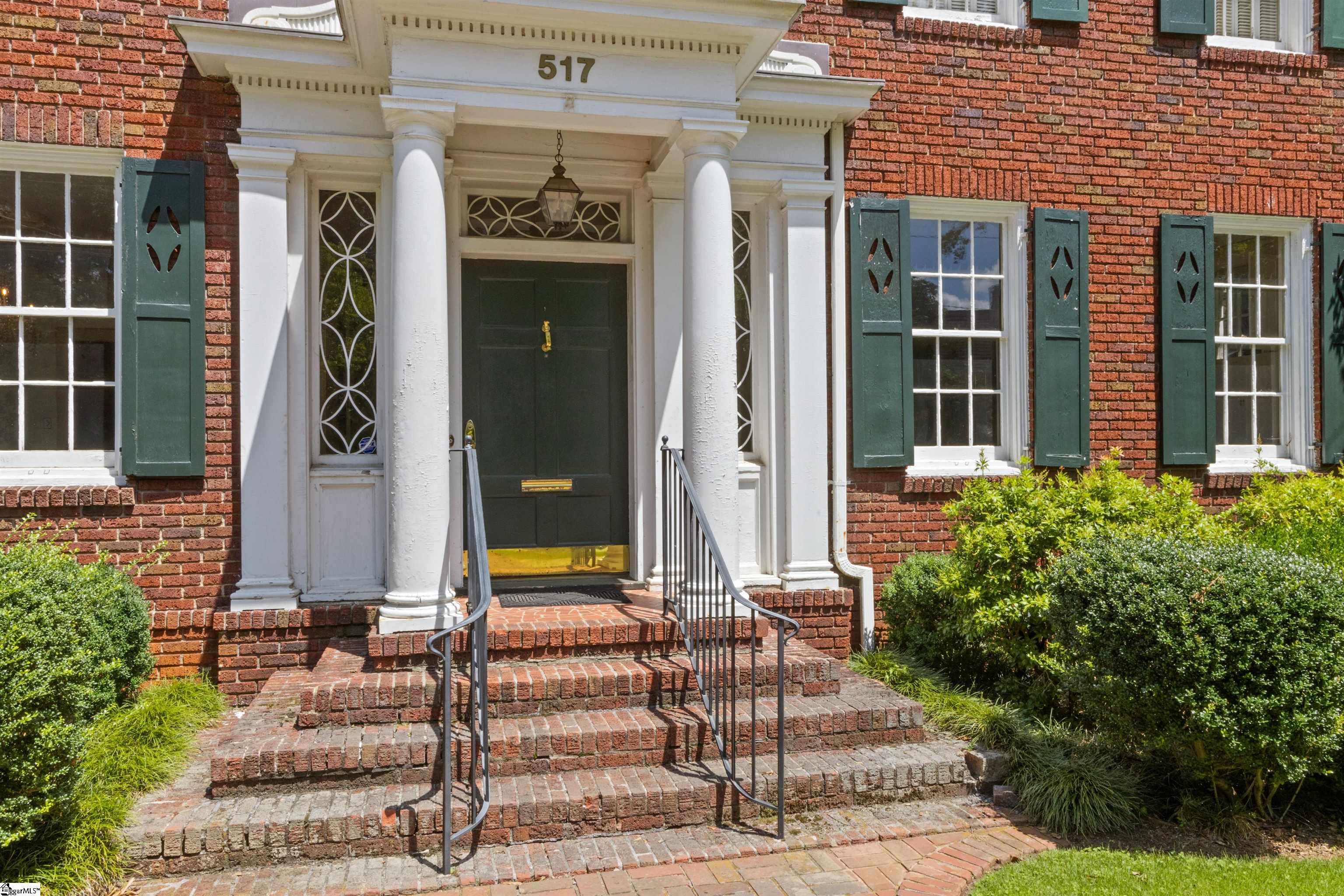 517 McDaniel Avenue Greenville, SC 29601